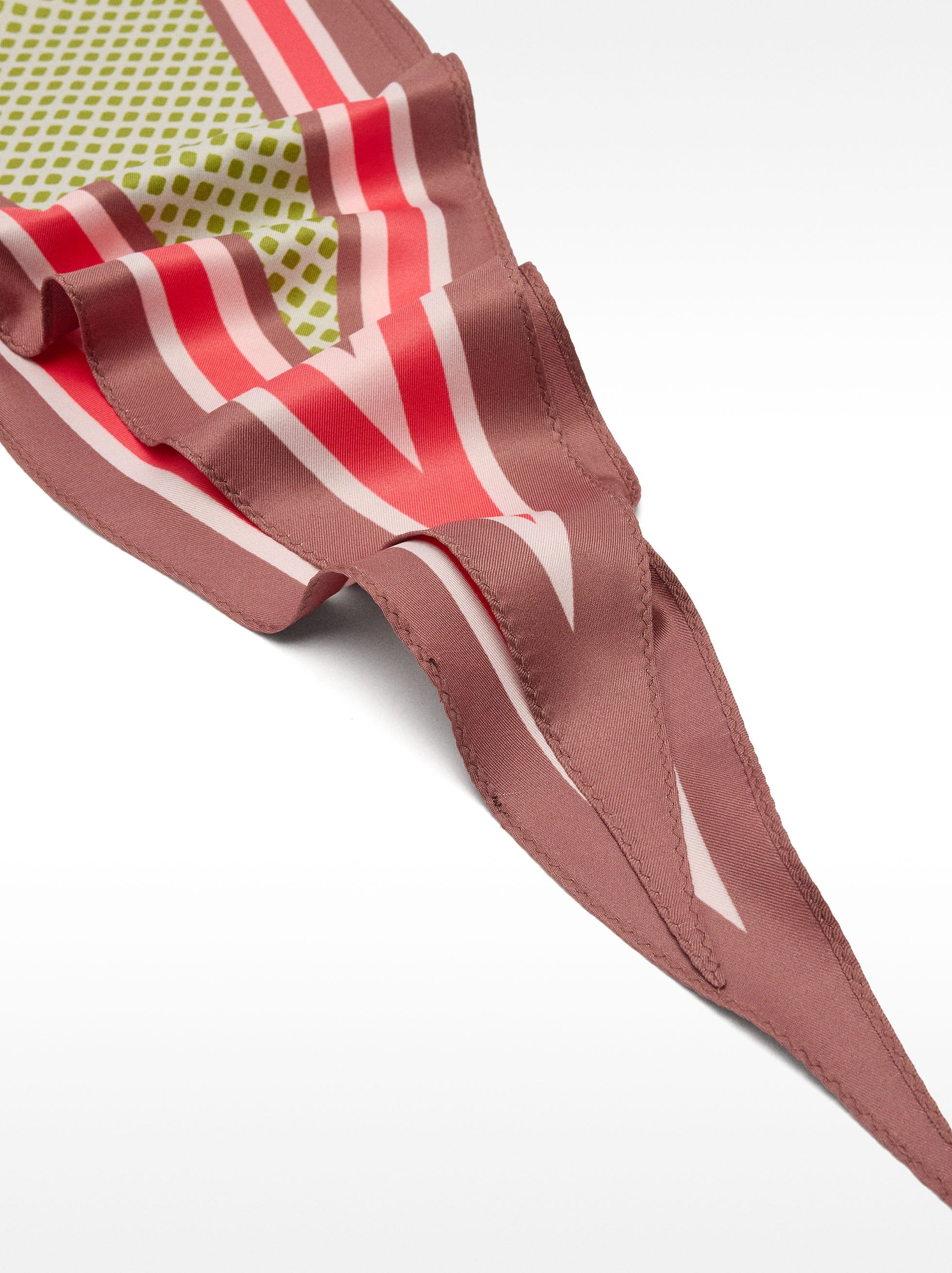Pañuelo Losango Estampado