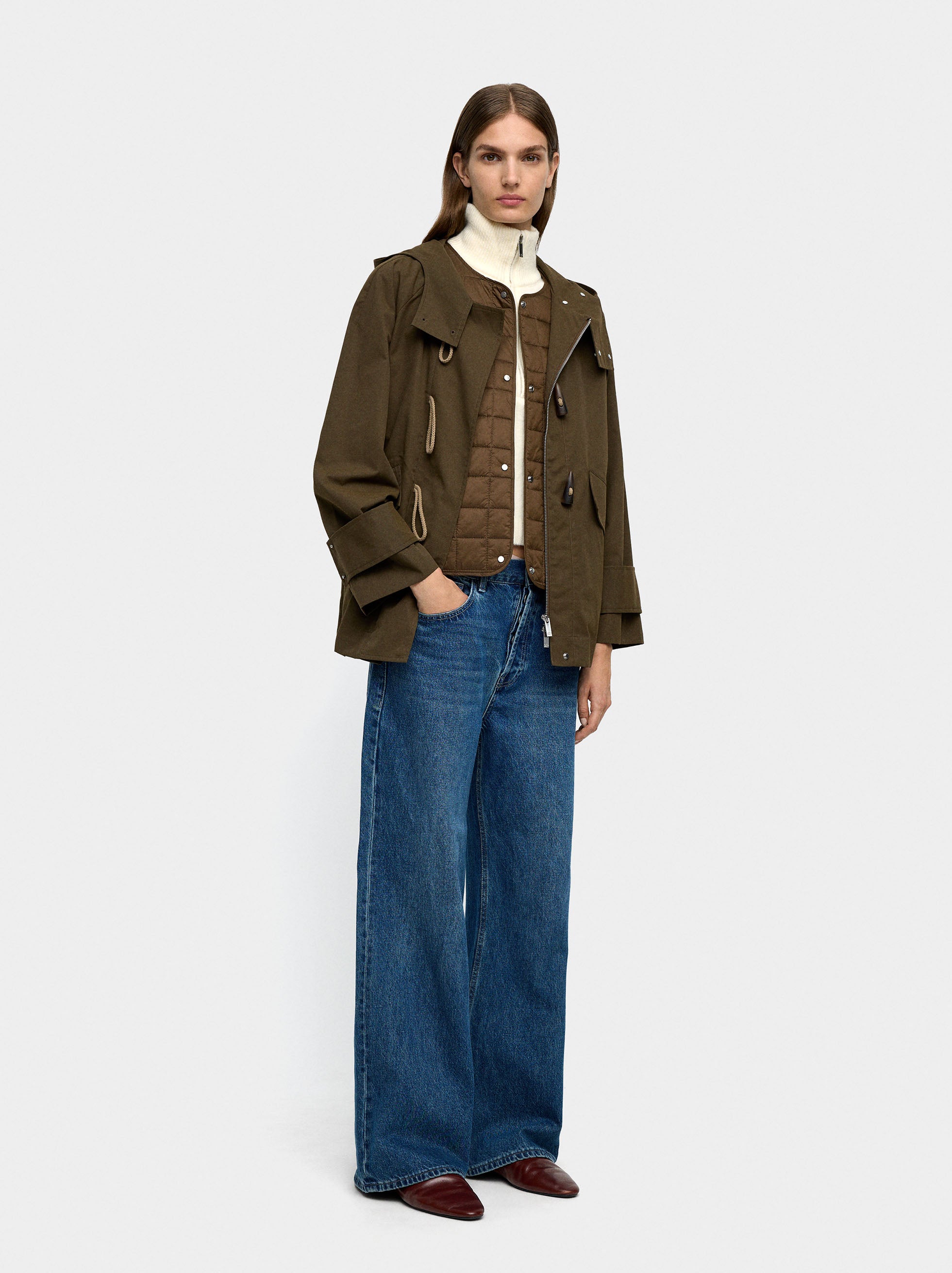 Chaqueta Con Capucha Y Chaleco