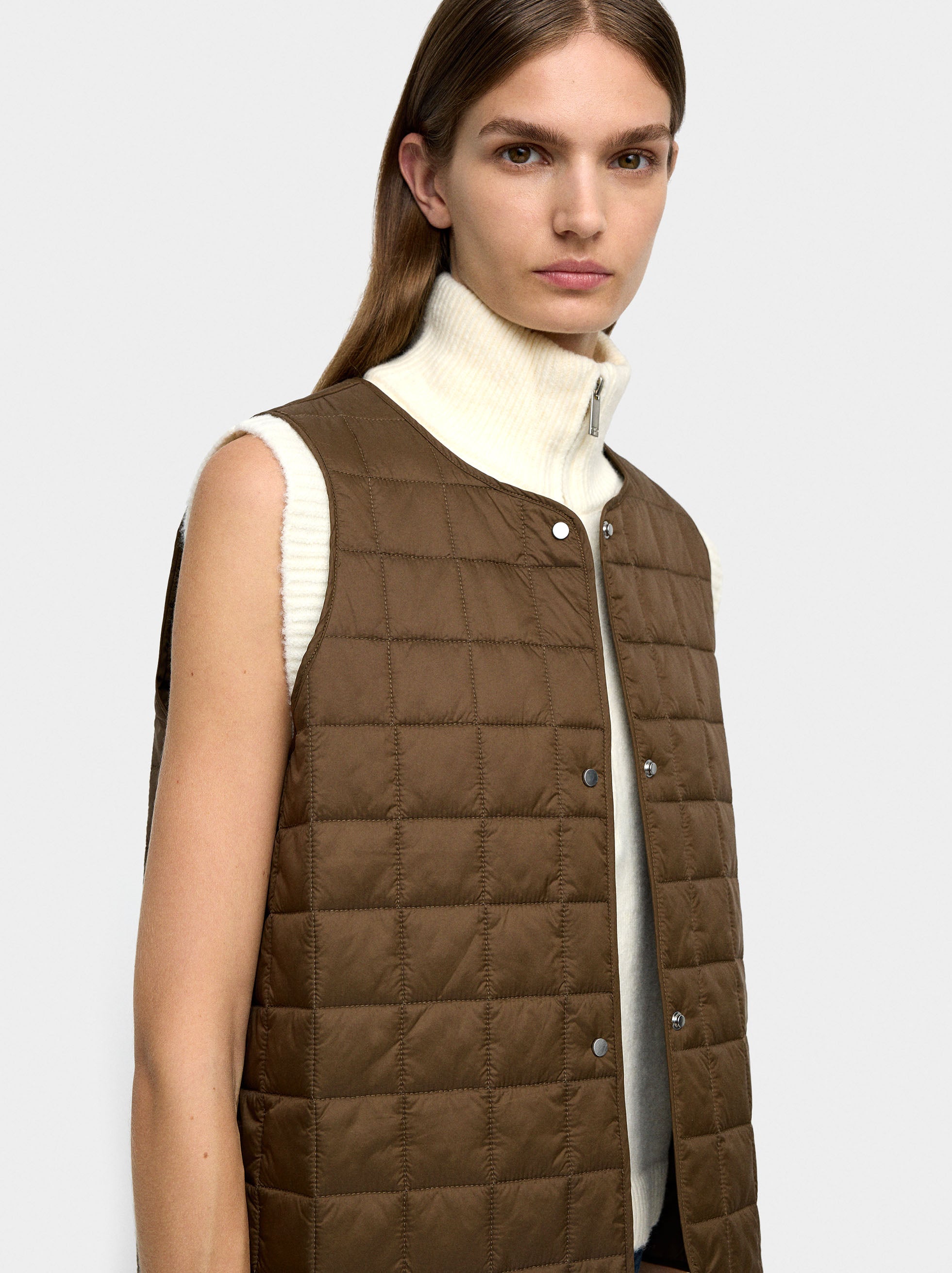 Chaqueta Con Capucha Y Chaleco