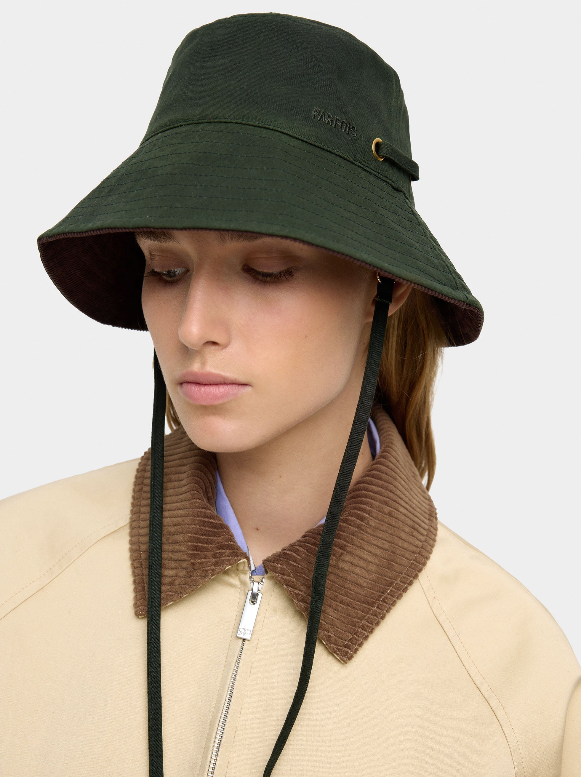 Gorro Bucket Con Cinta Ajustable