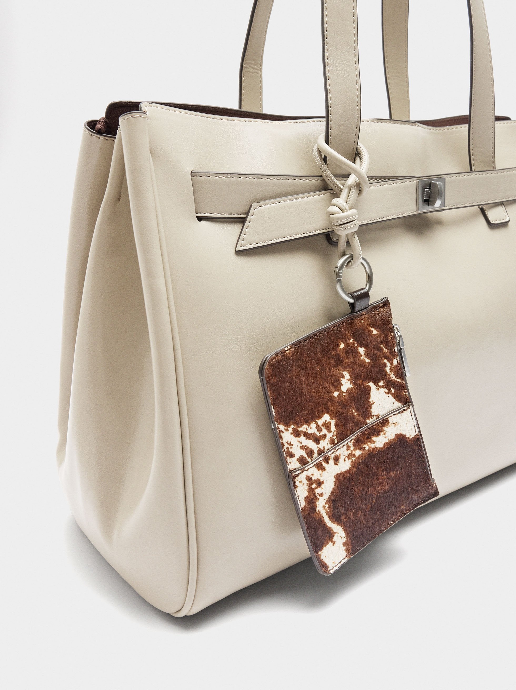 Bolso Para Portátil Con Colgante