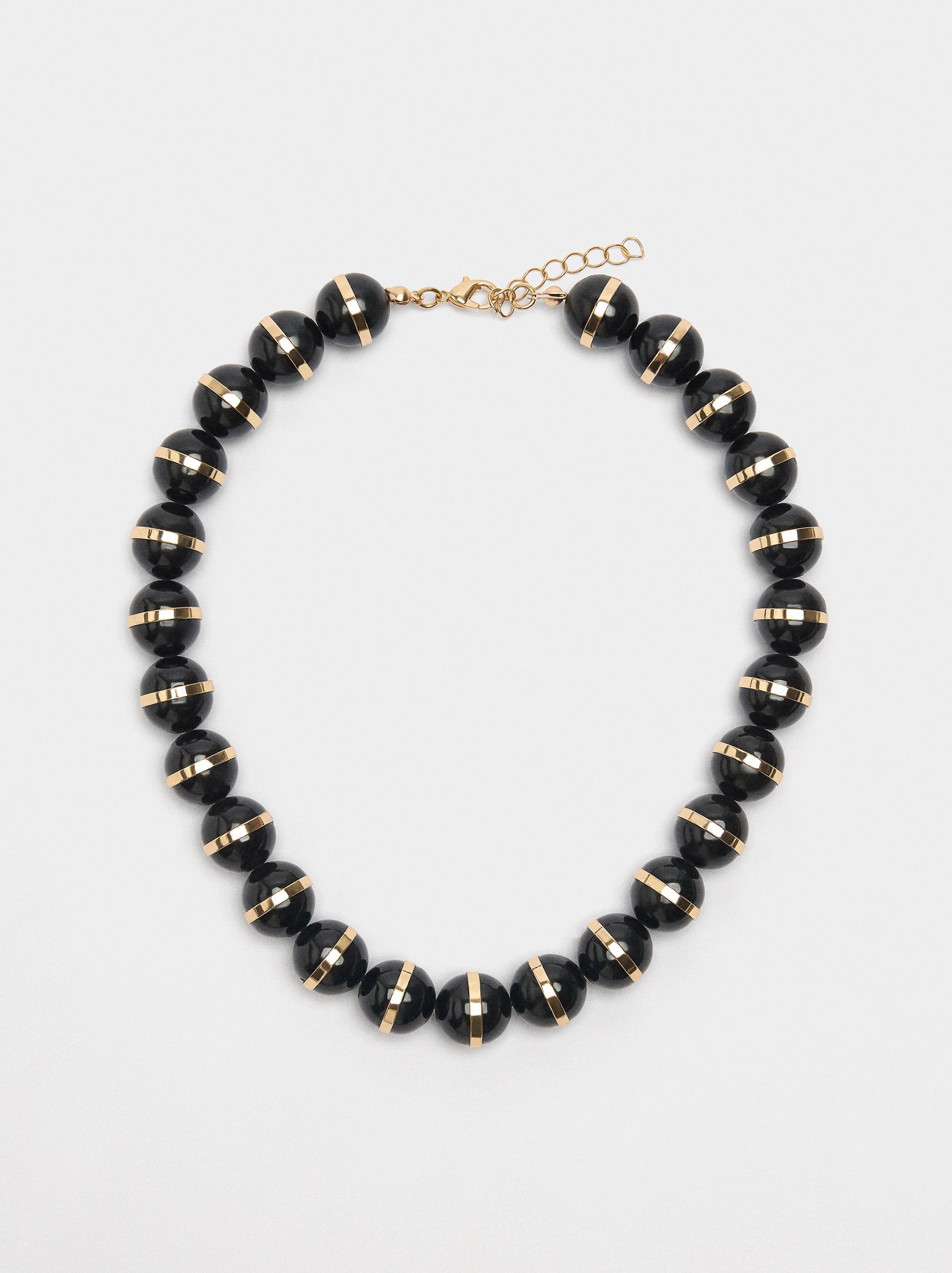 Collar Corto De Cuentas