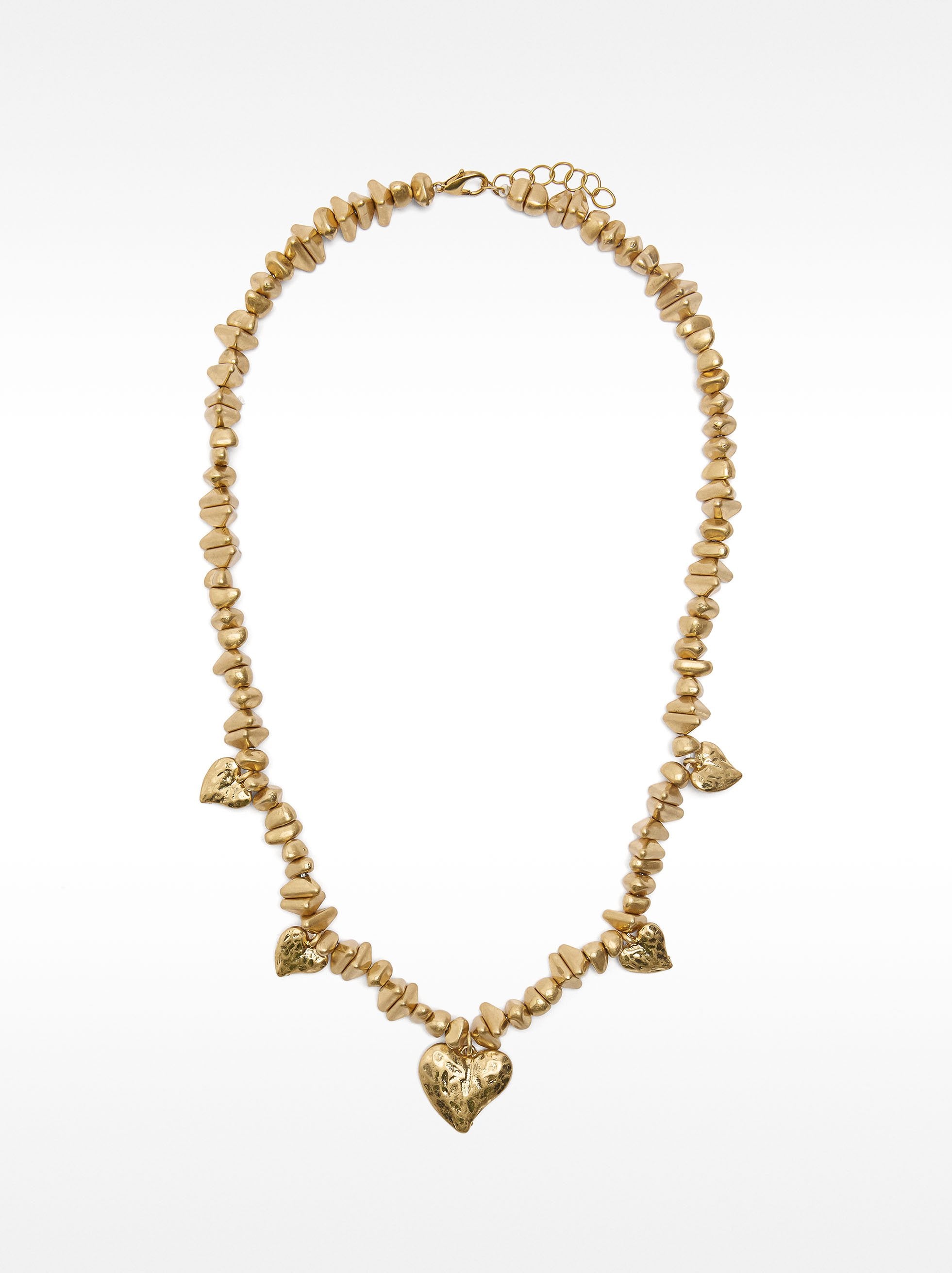 Collar Corto Con Corazones