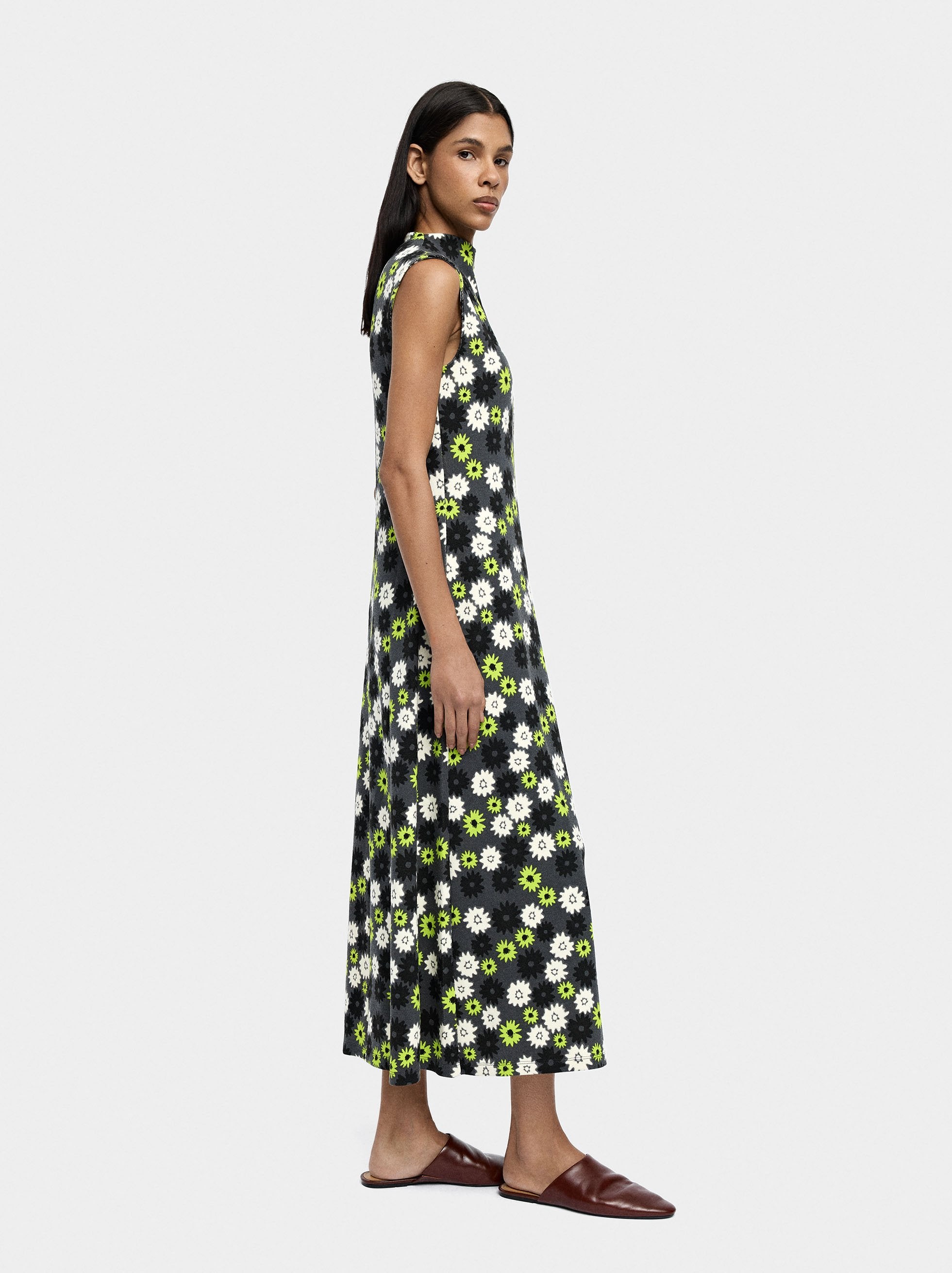 Vestido Largo Con Estampado Floral