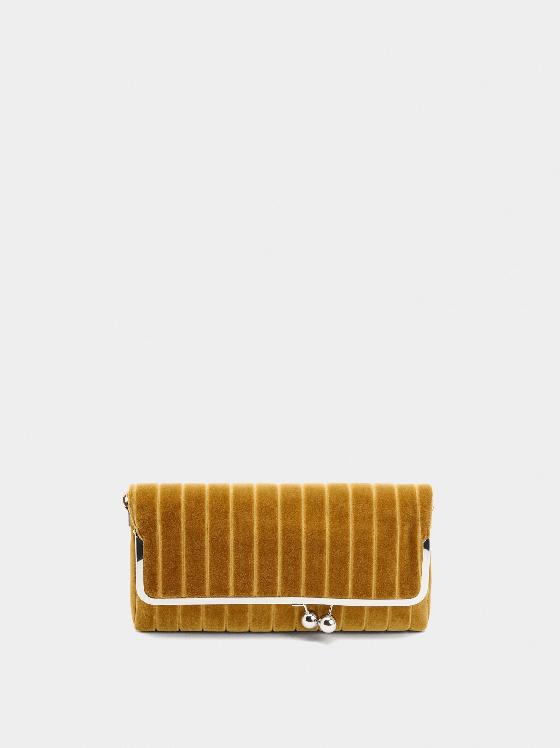 Bolso De Fiesta Canelado Con Solapa
