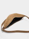 Bolso De Hombro Asimétrico Con Tachuelas