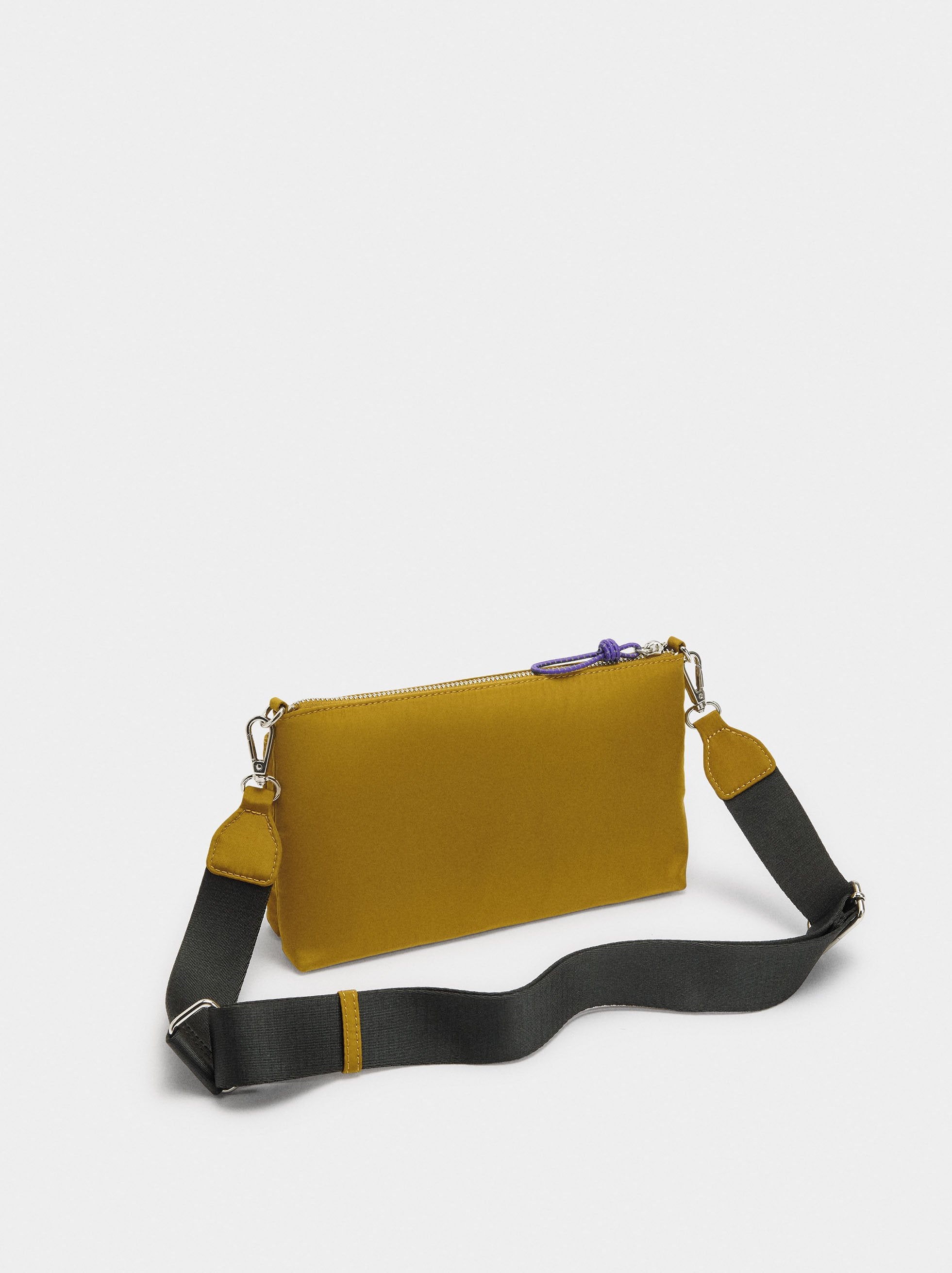 Bolso Bandolera De Nylon