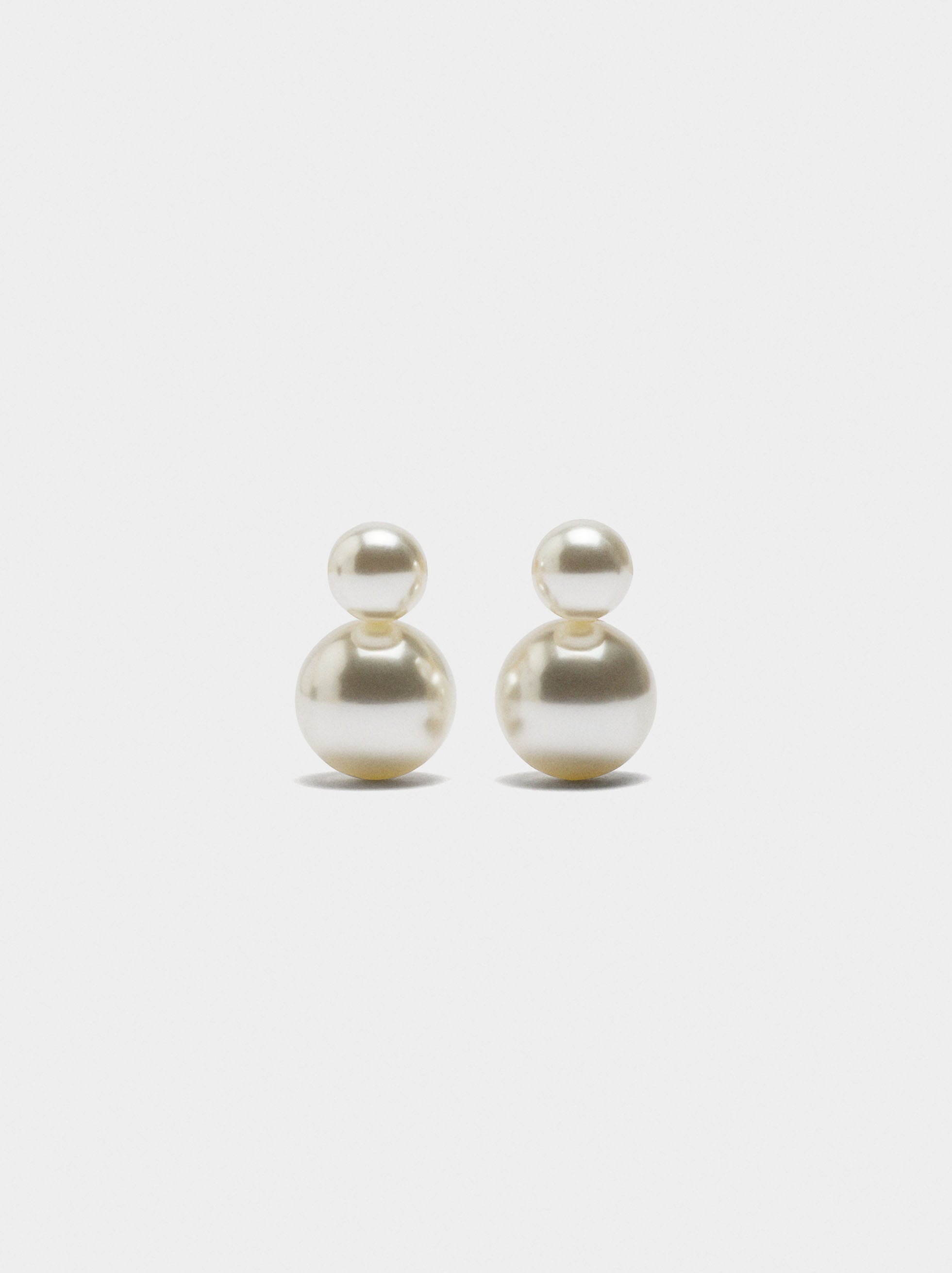 Pendientes Cortos De Perlas