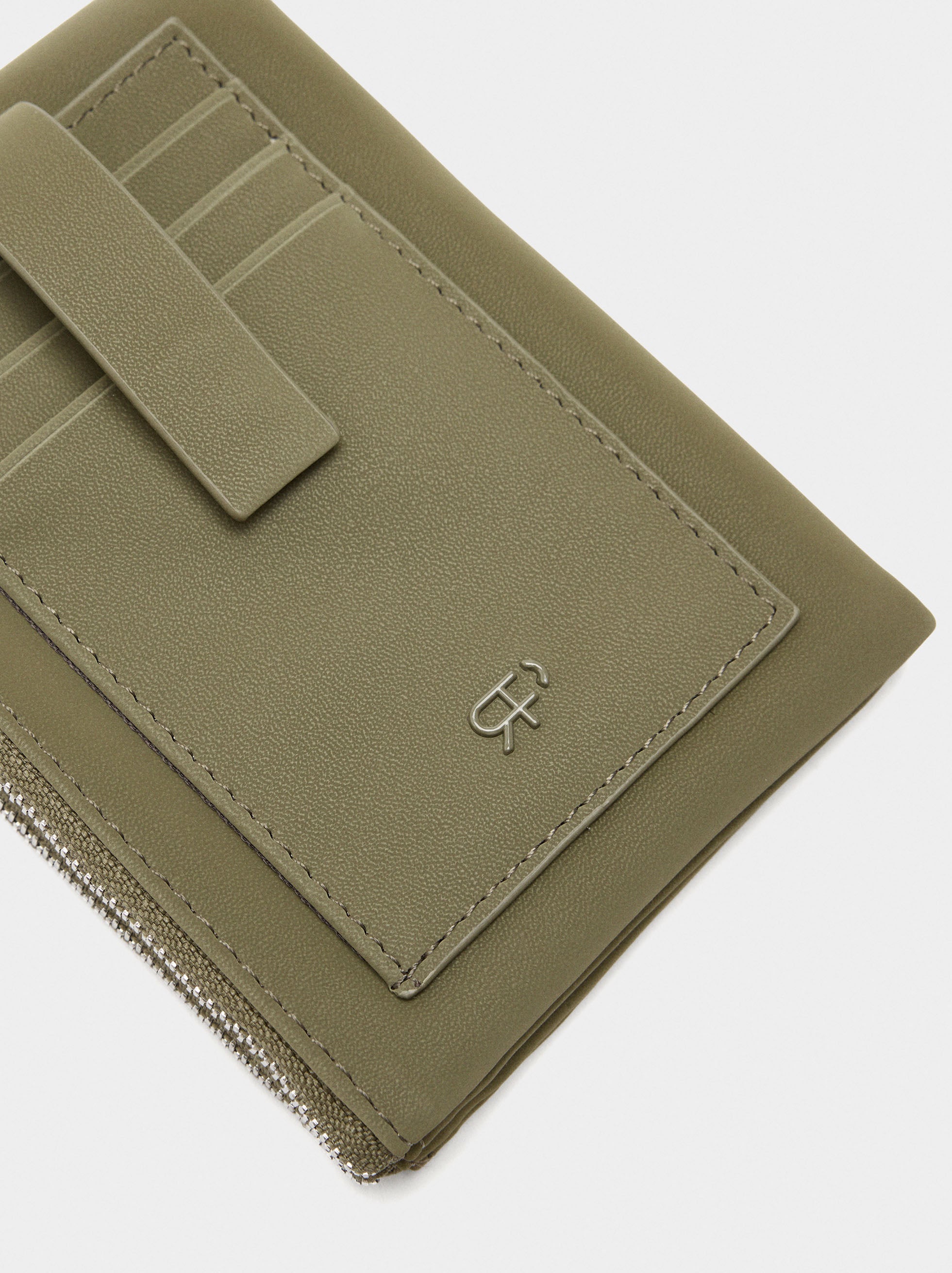 Tarjetero De Textura Suave