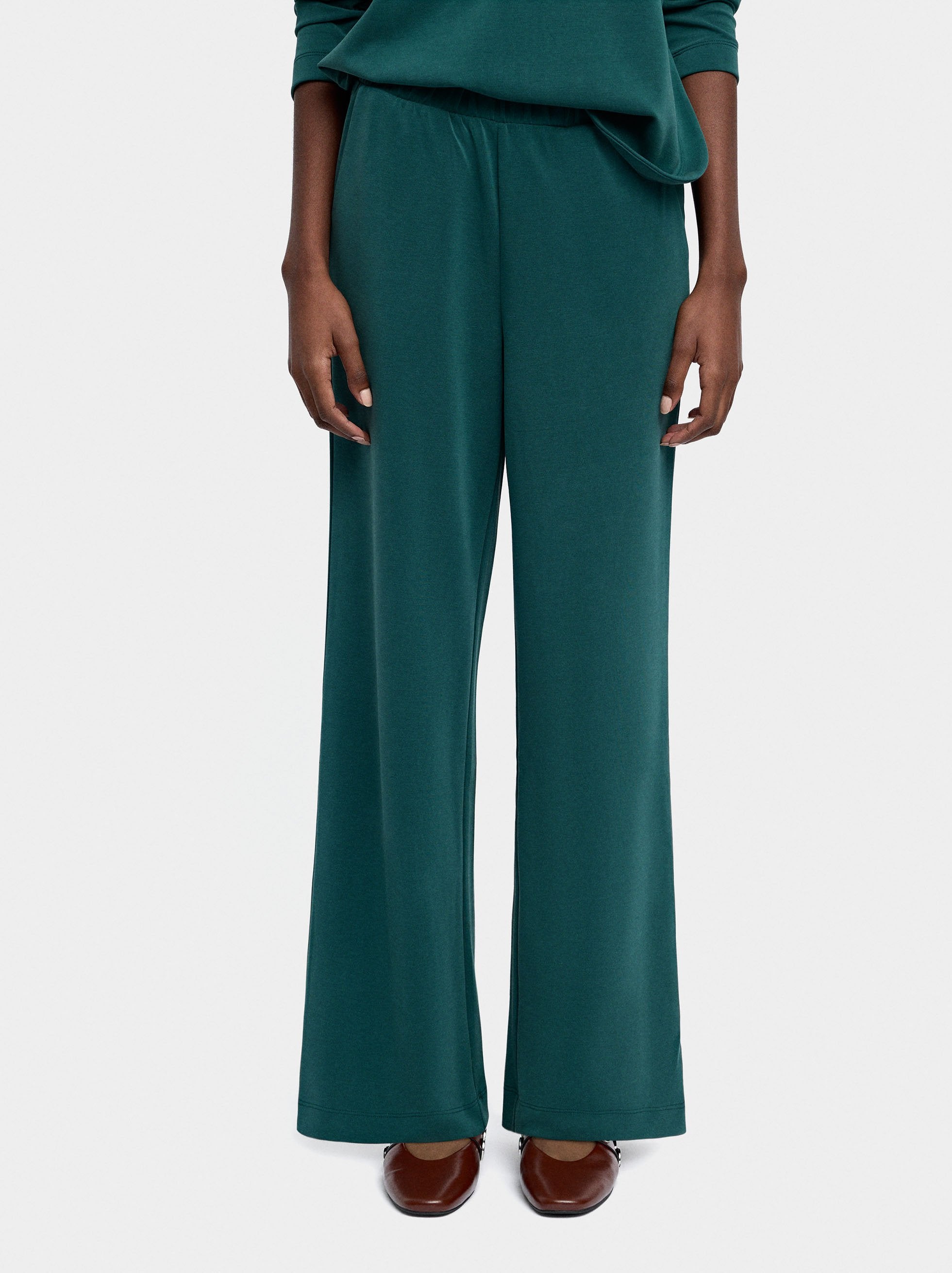 Pantalón Con Cintura Elástica Tacto Suave