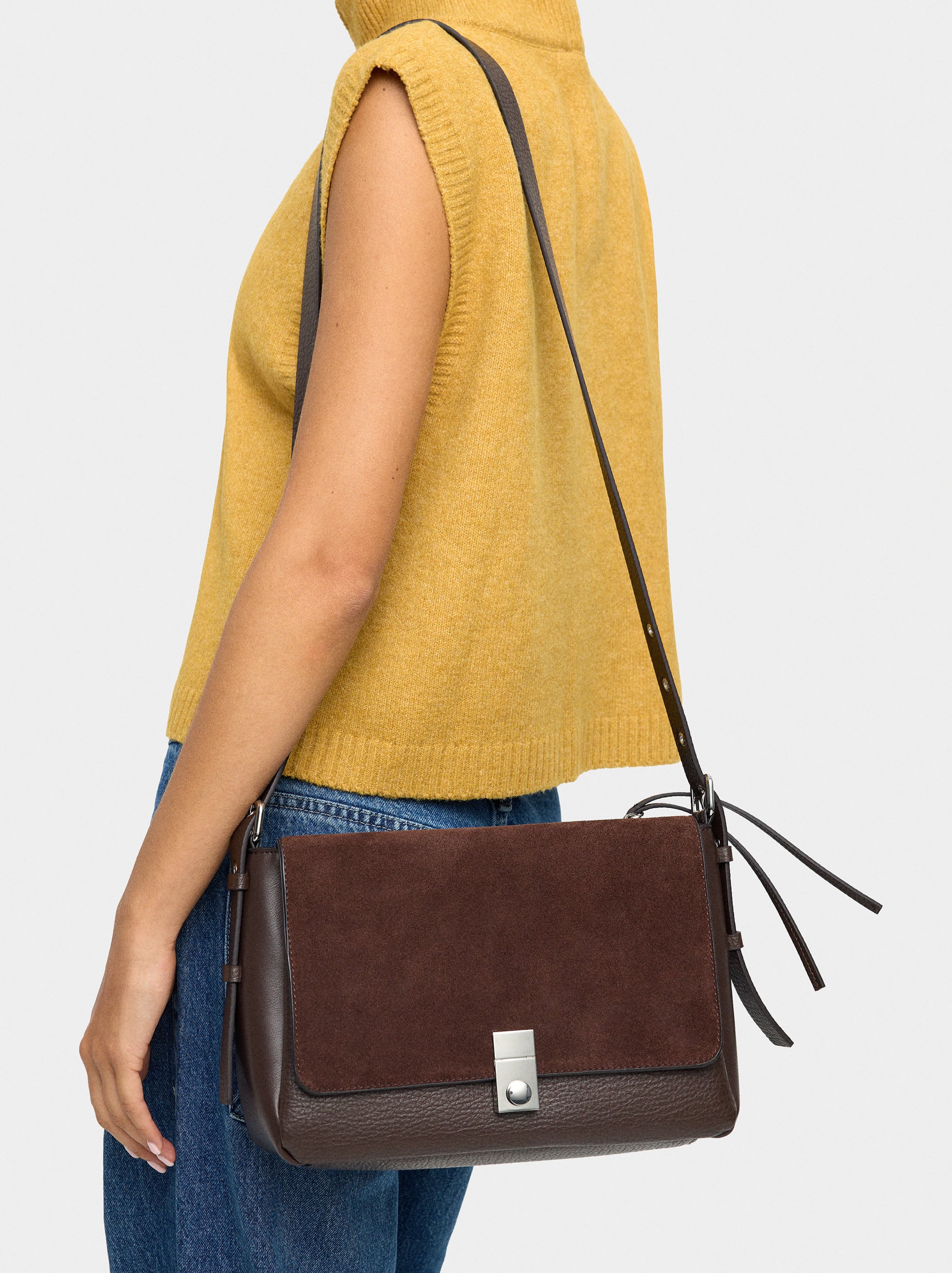 Bolso Bandolera Con Piel