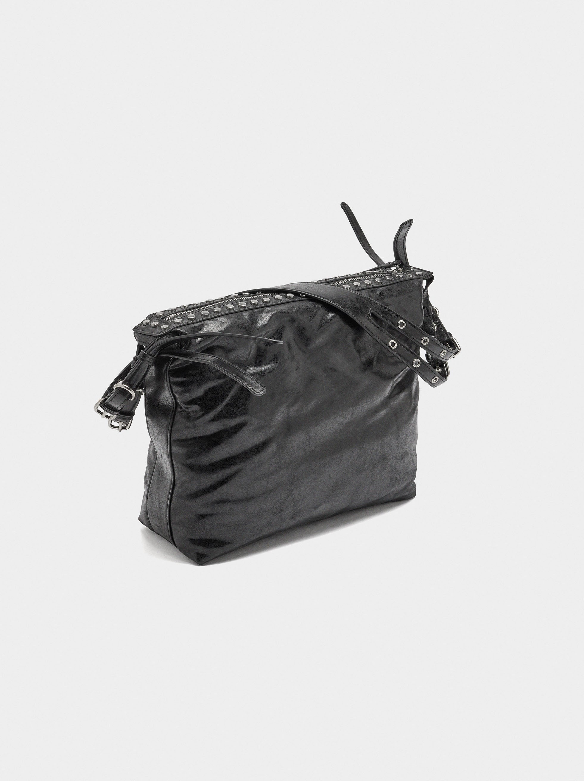 Bolso De Hombro Con Tachuelas