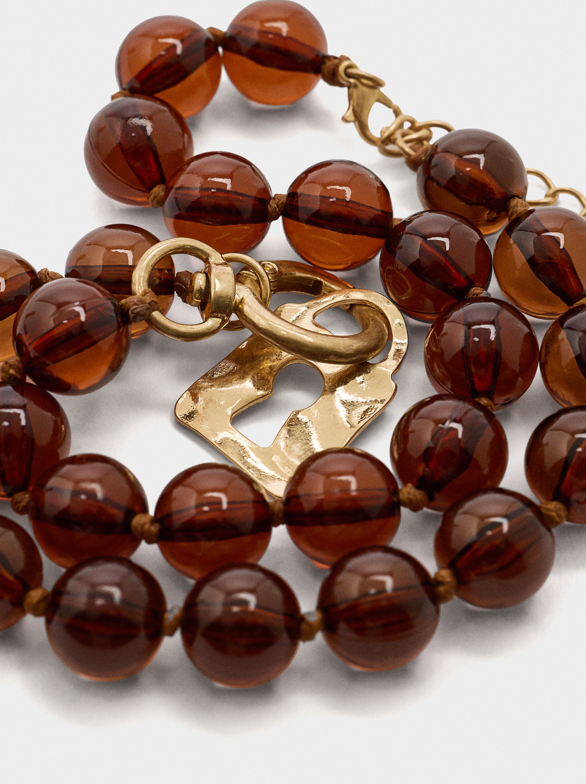 Collar Corto De Cuentas Efecto Piedra