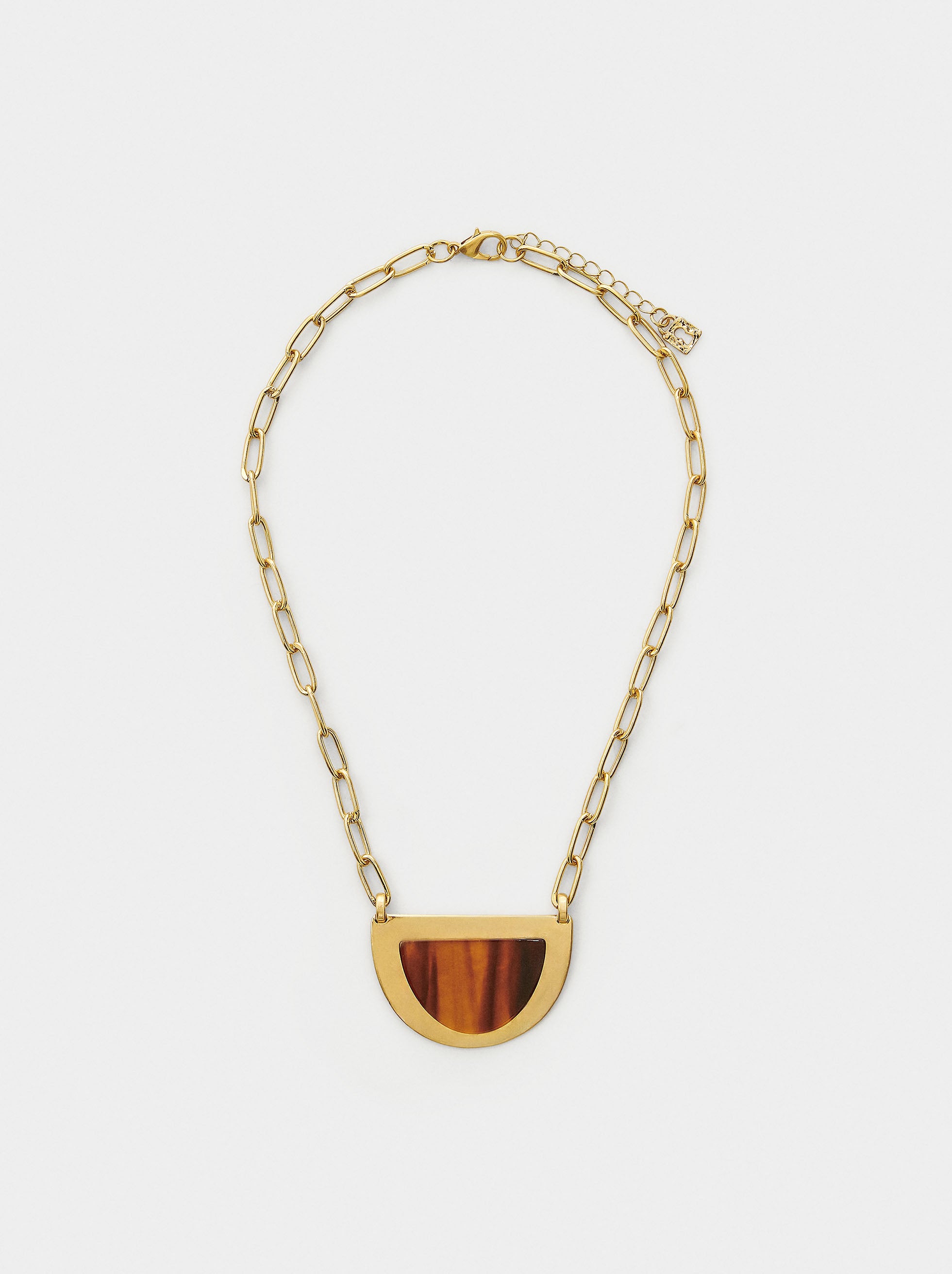 Collar Corto Con Colgante Efecto Piedra