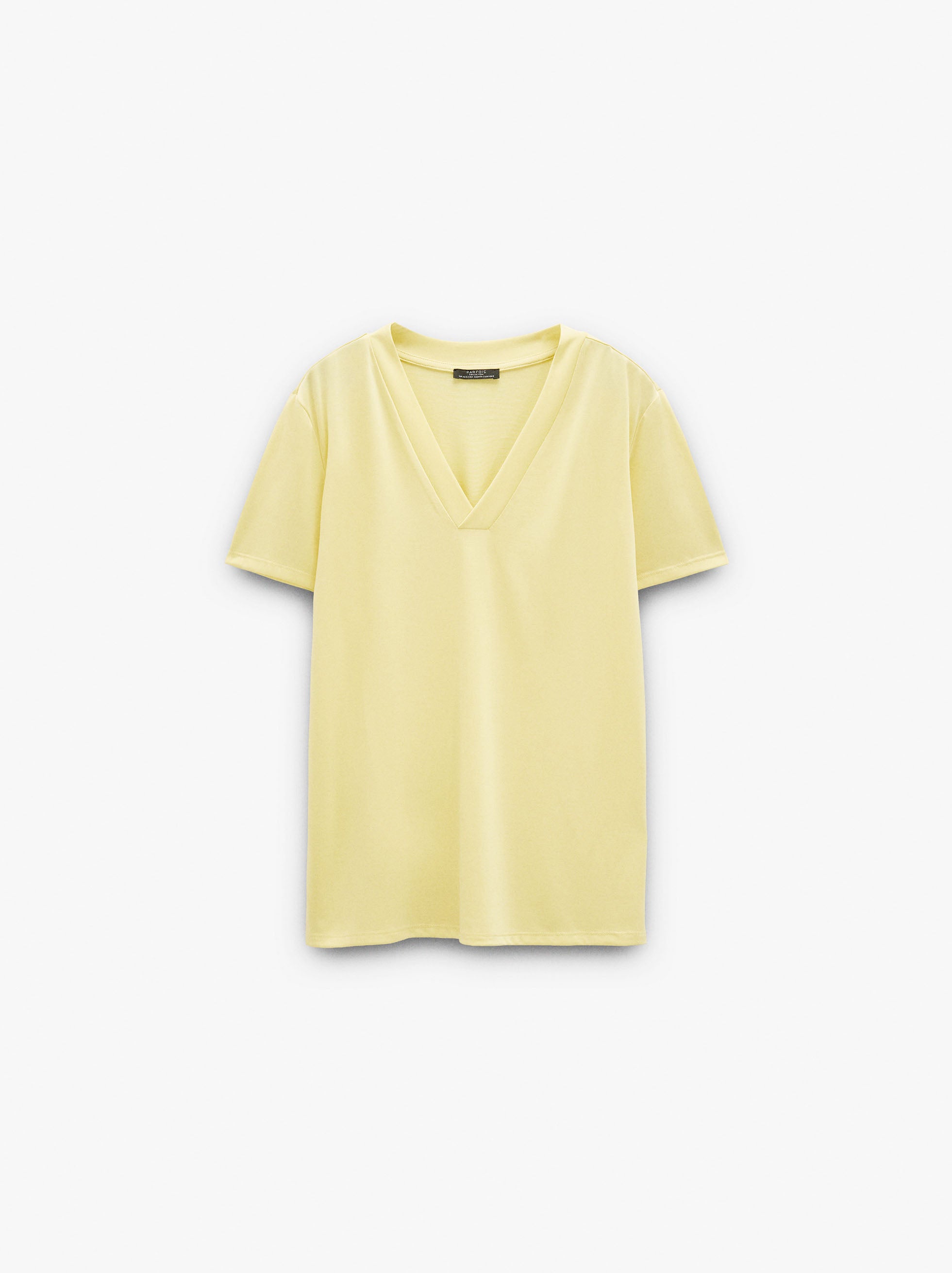 Camiseta Básica Cuello Pico