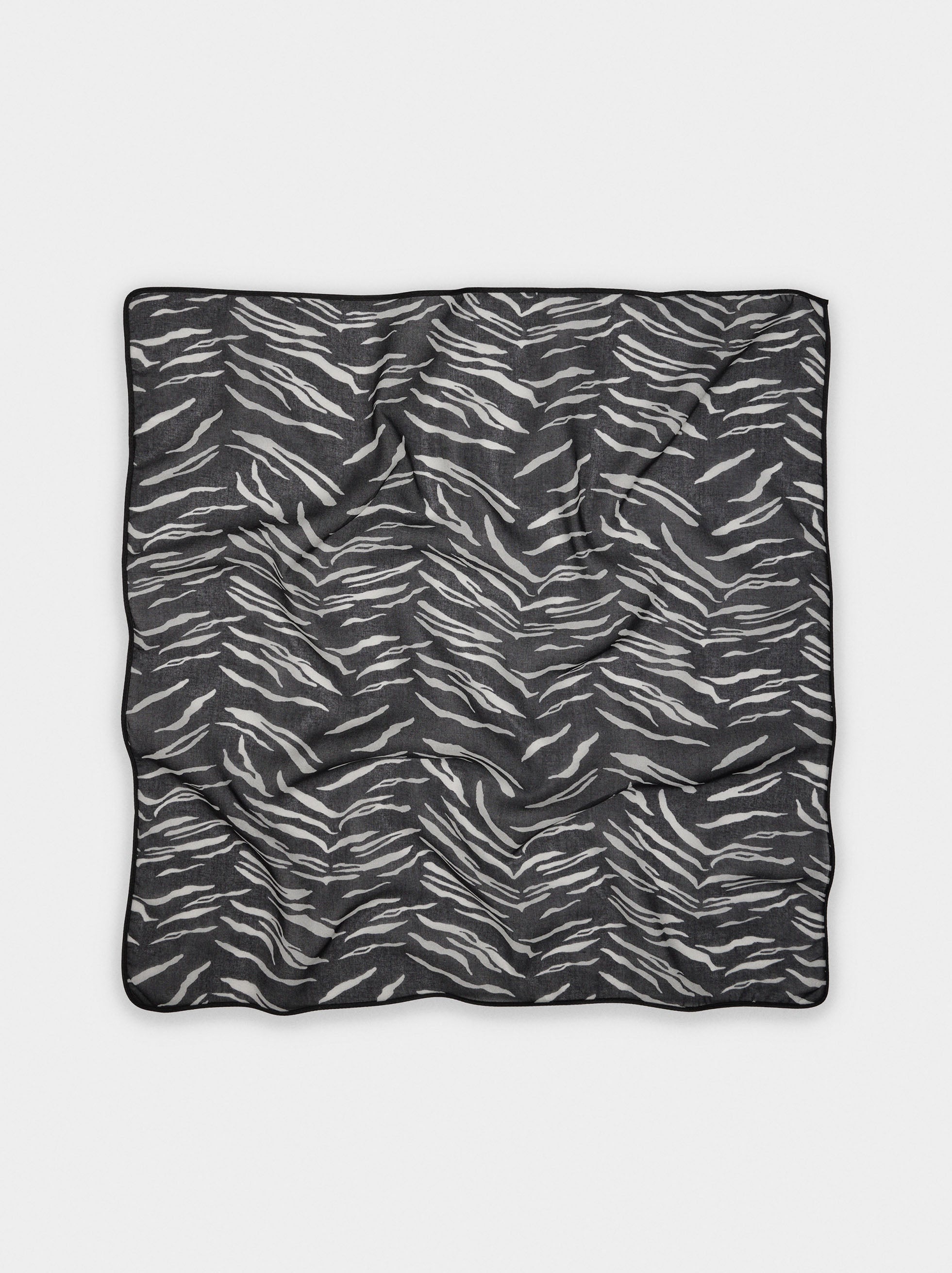 Pañuelo Multifuncional De Estampado Animal