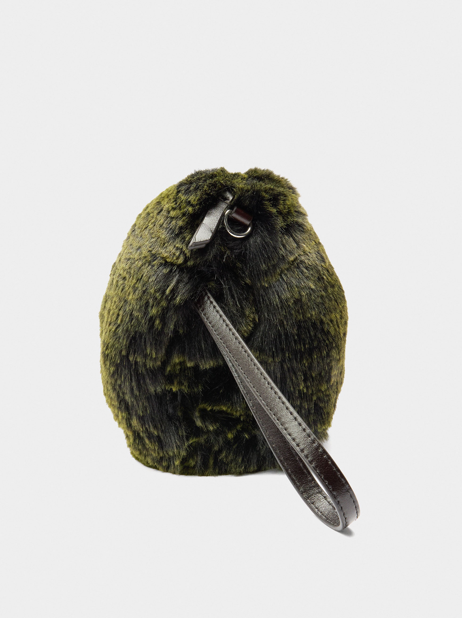 Bolso De Mano Efecto Pelo