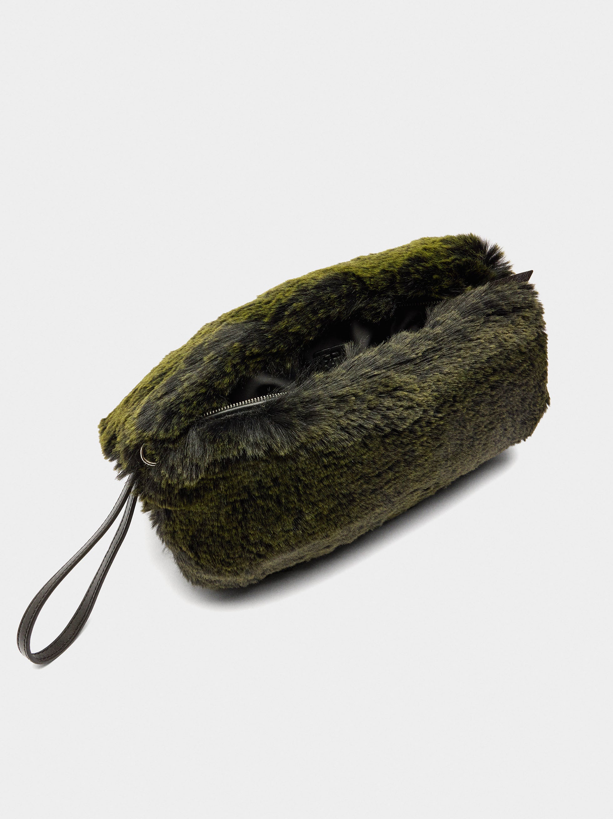 Bolso De Mano Efecto Pelo