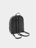 Mochila Básica Con Colgante