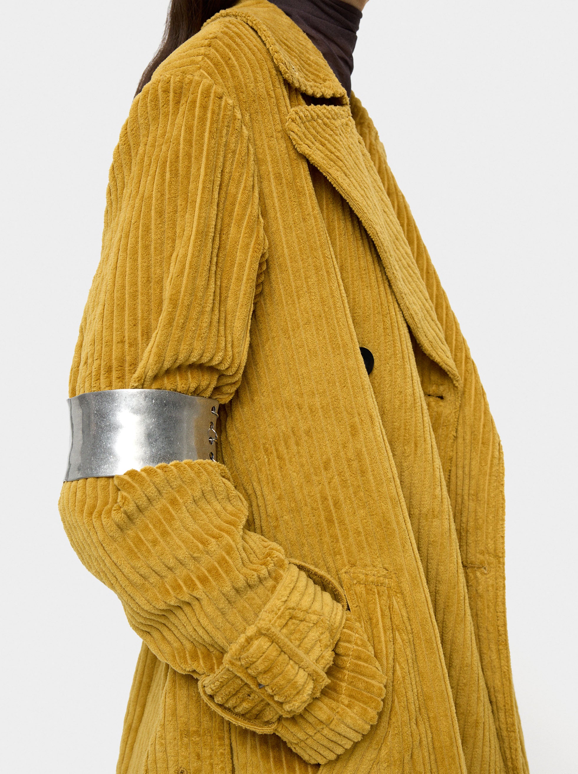 Pulsera Ancha Con Cordones