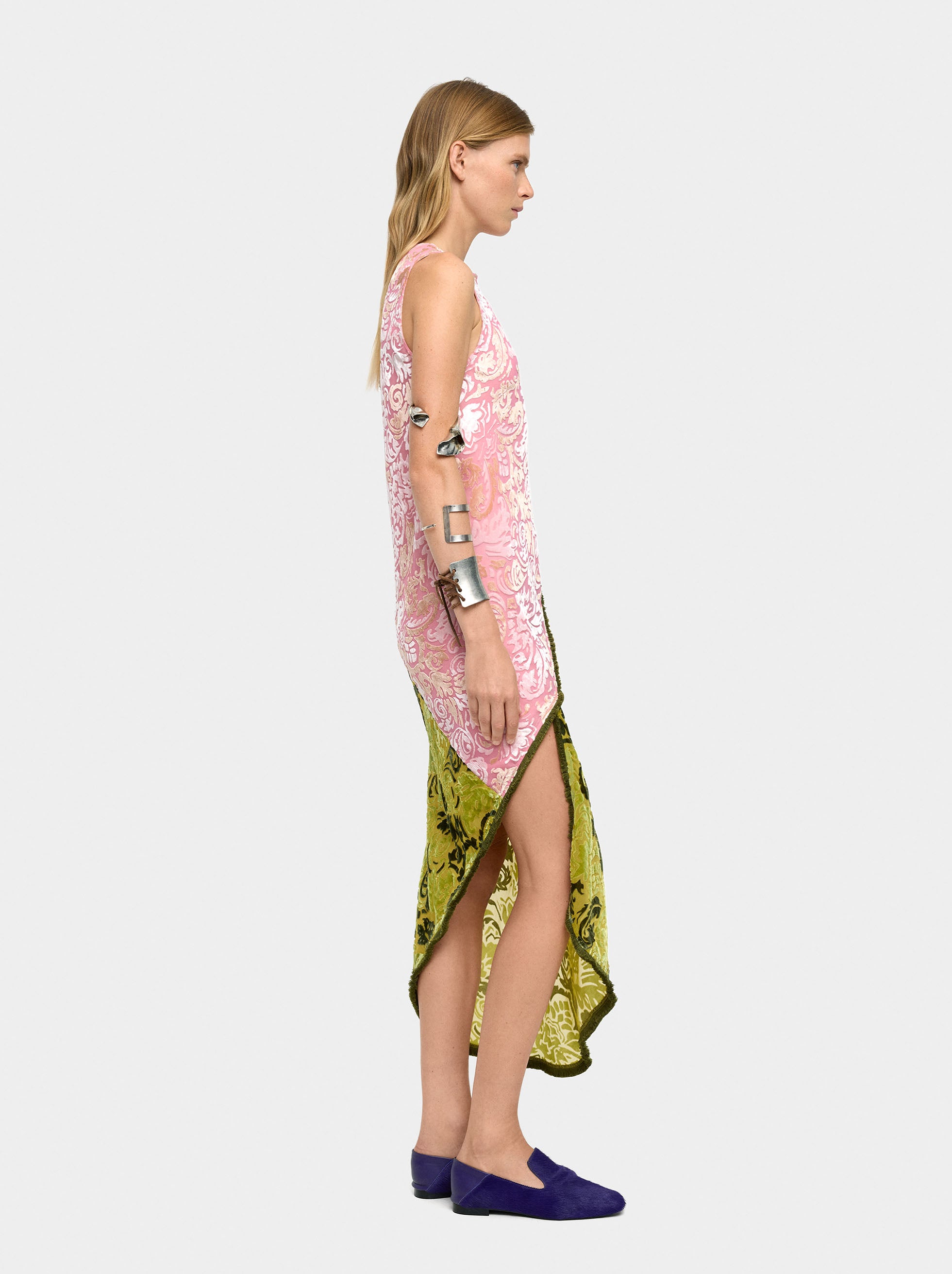 Vestido Asimétrico Contraste