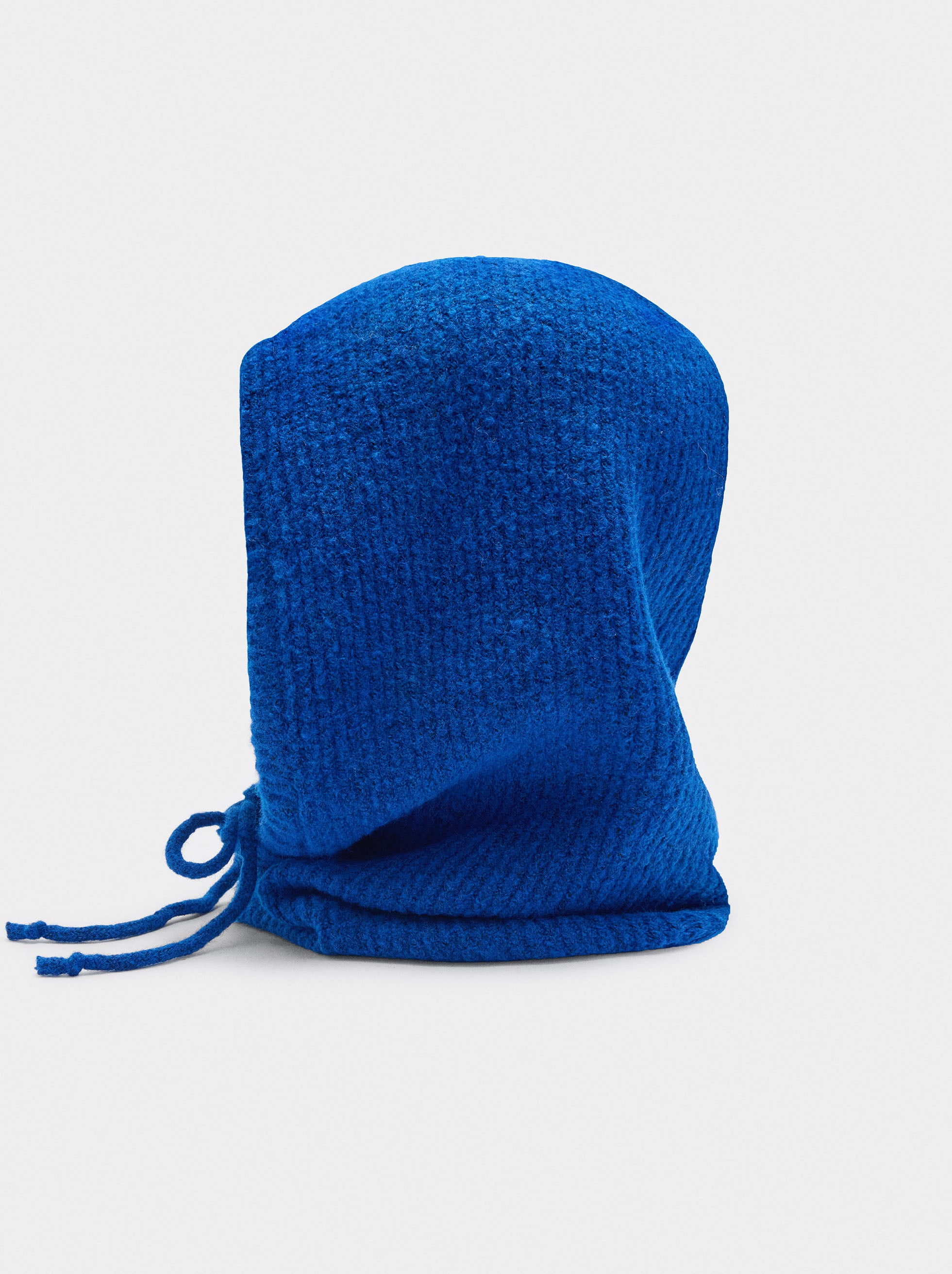 Balaclava De Punto Con Tiras
