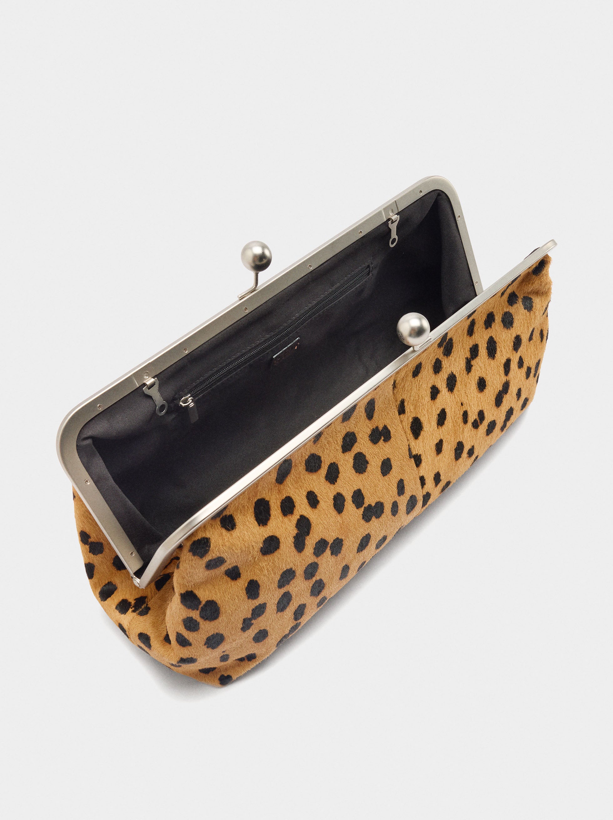 Bolso Sobre De Piel