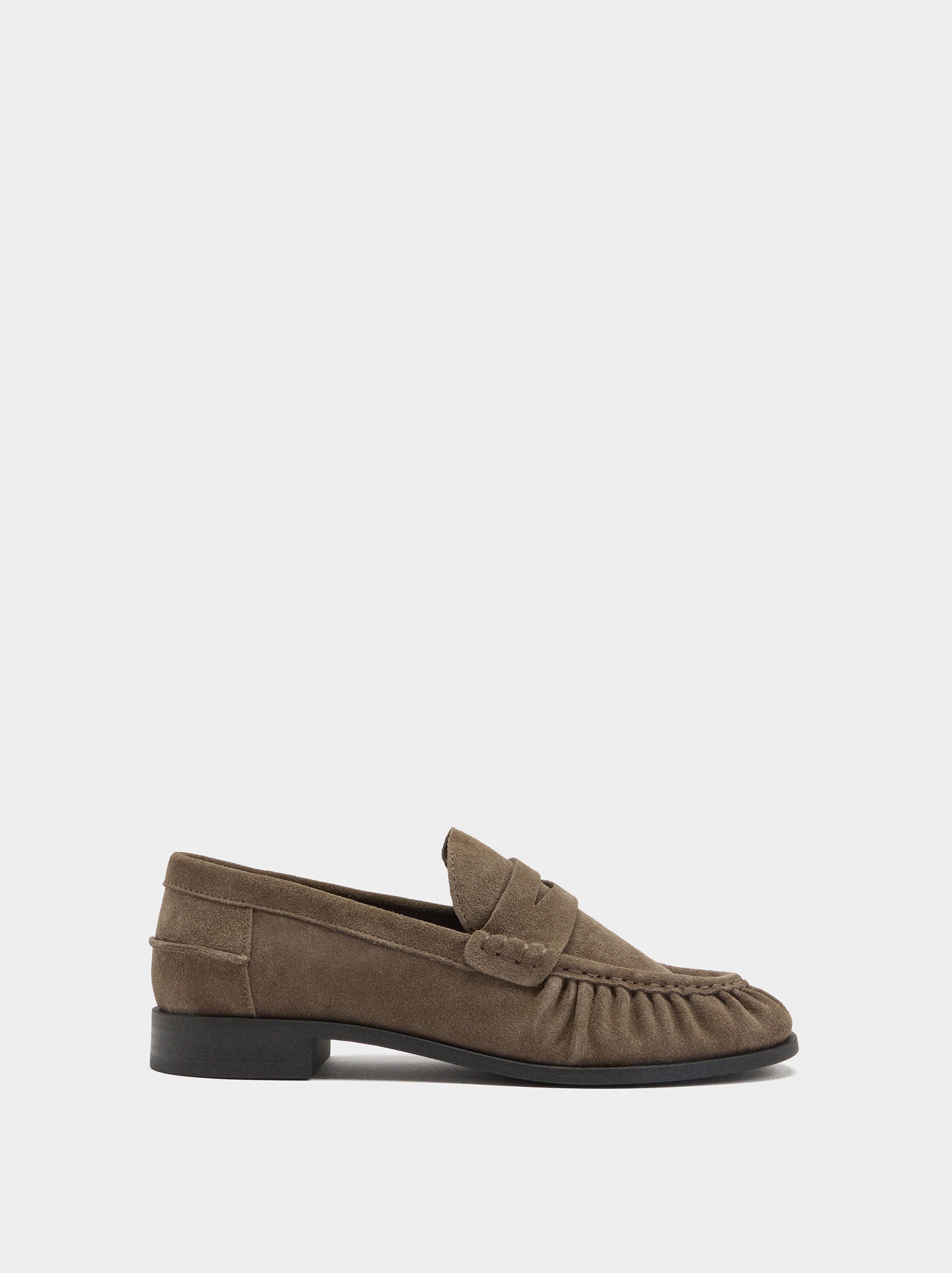 Mocasines De Piel Con Pespuntes