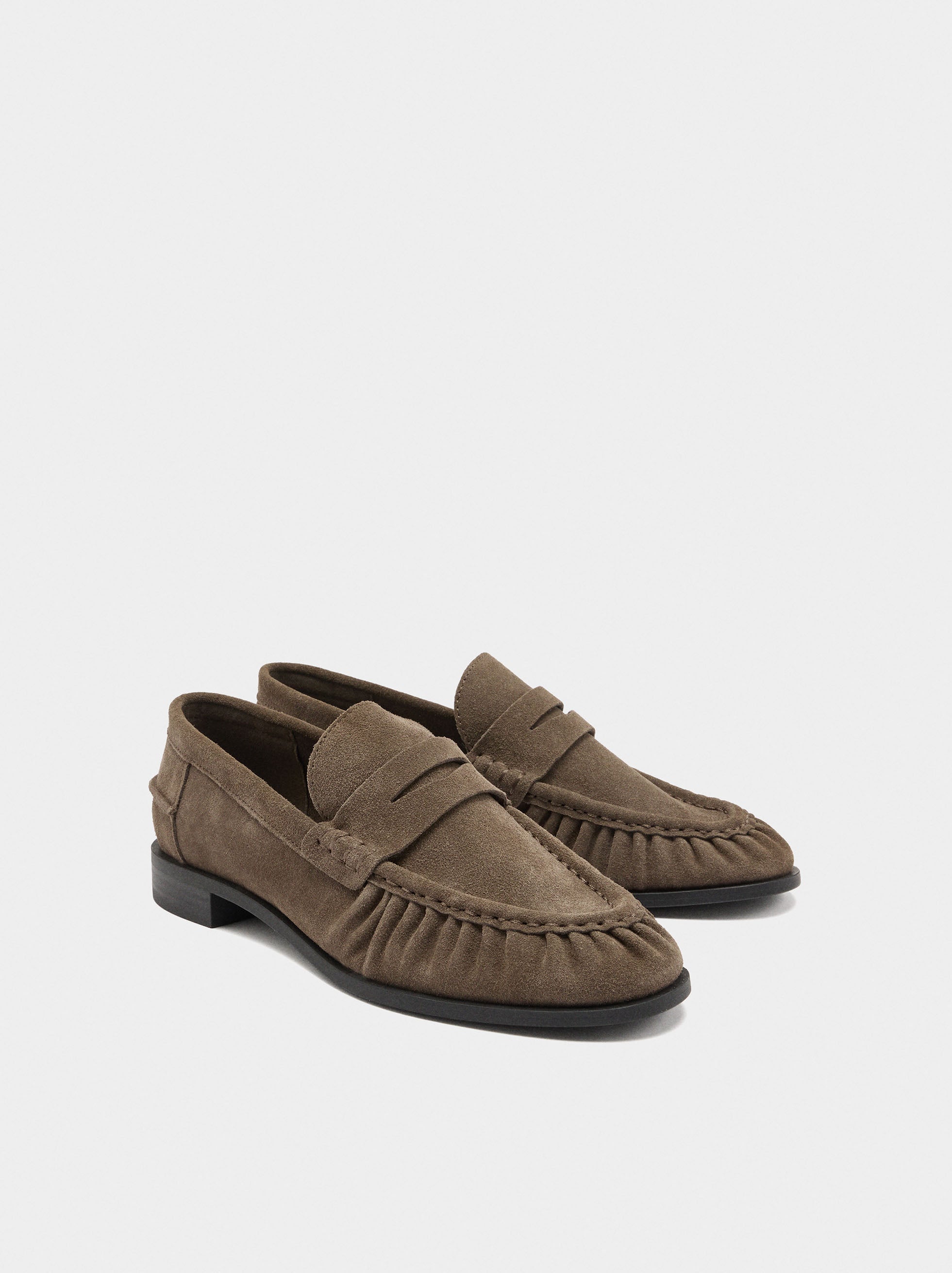 Mocasines De Piel Con Pespuntes