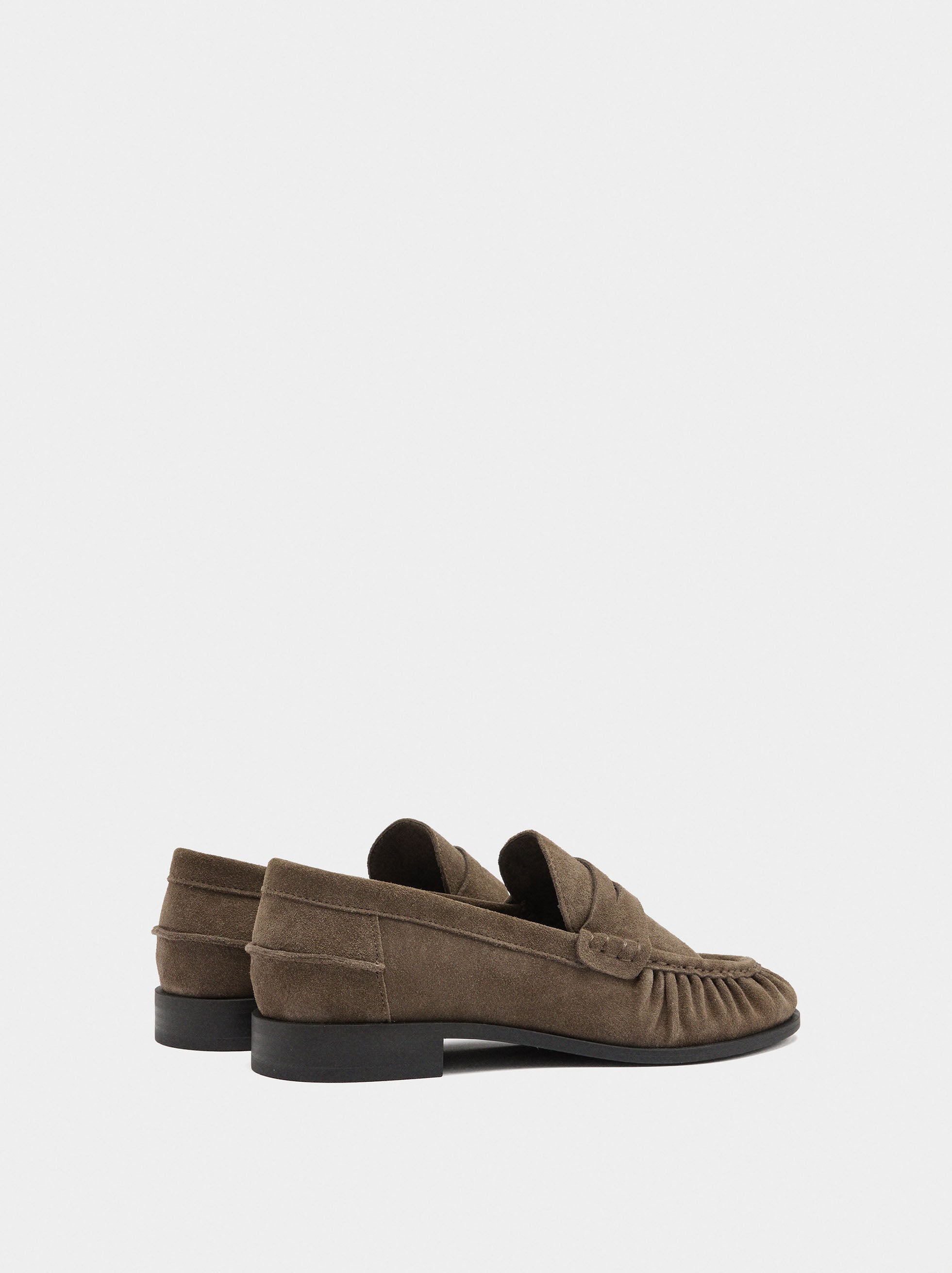Mocasines De Piel Con Pespuntes