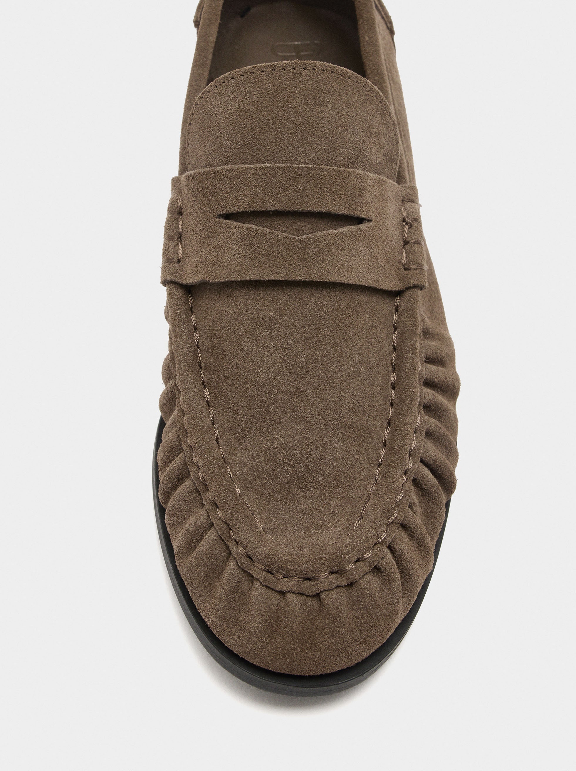 Mocasines De Piel Con Pespuntes