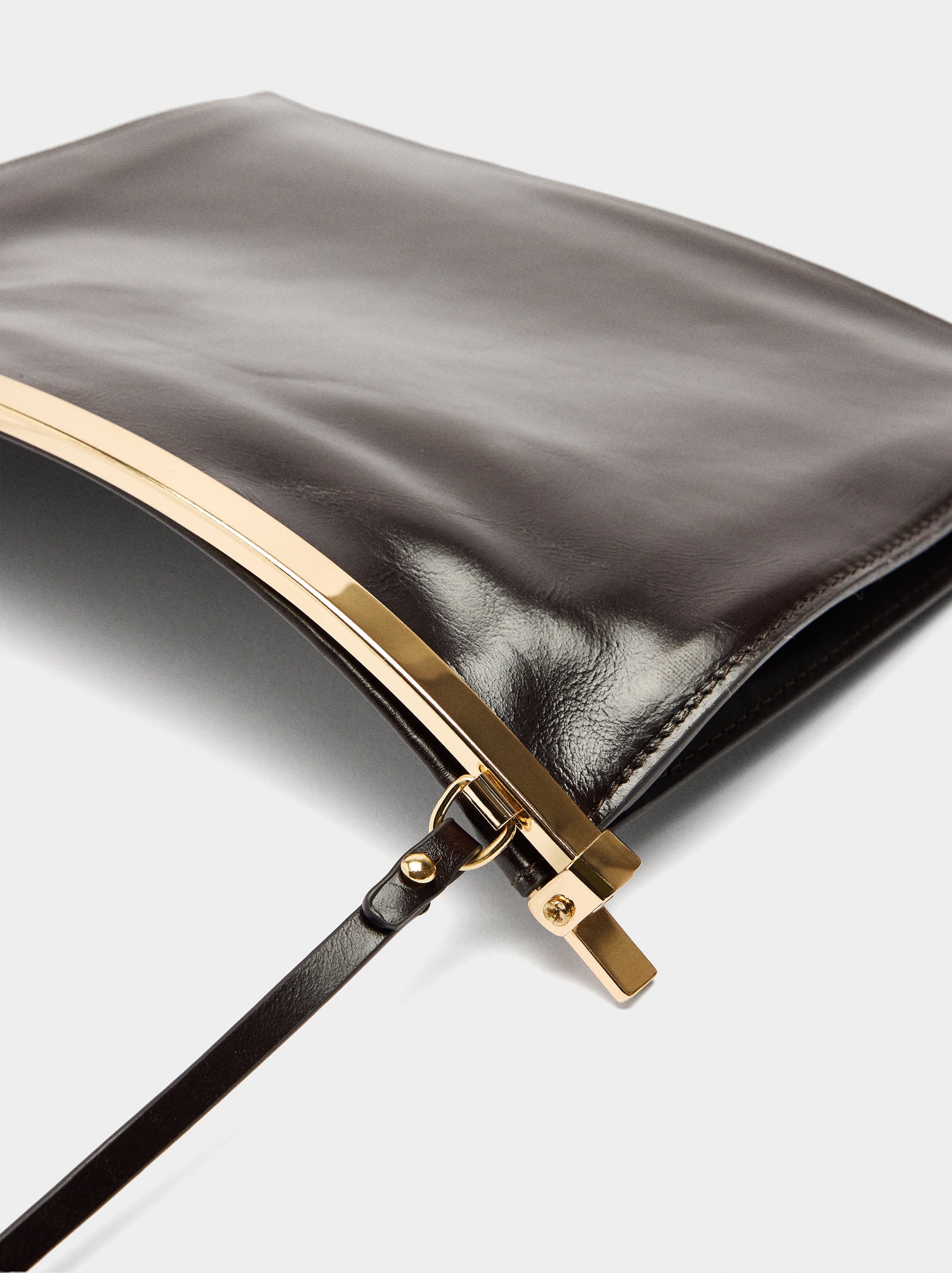 Bolso De Hombro De Piel