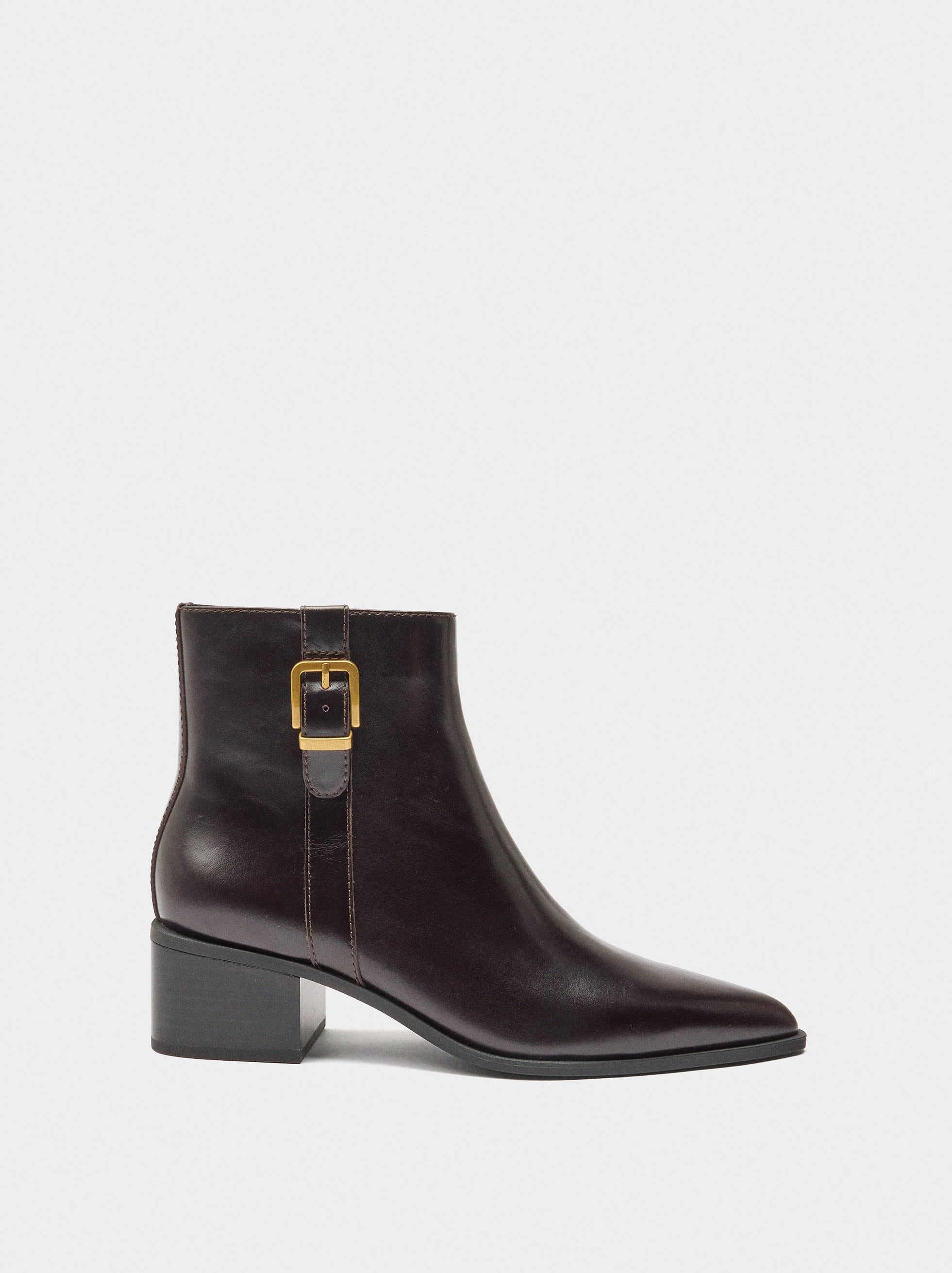 Botines De Piel Con Hebilla