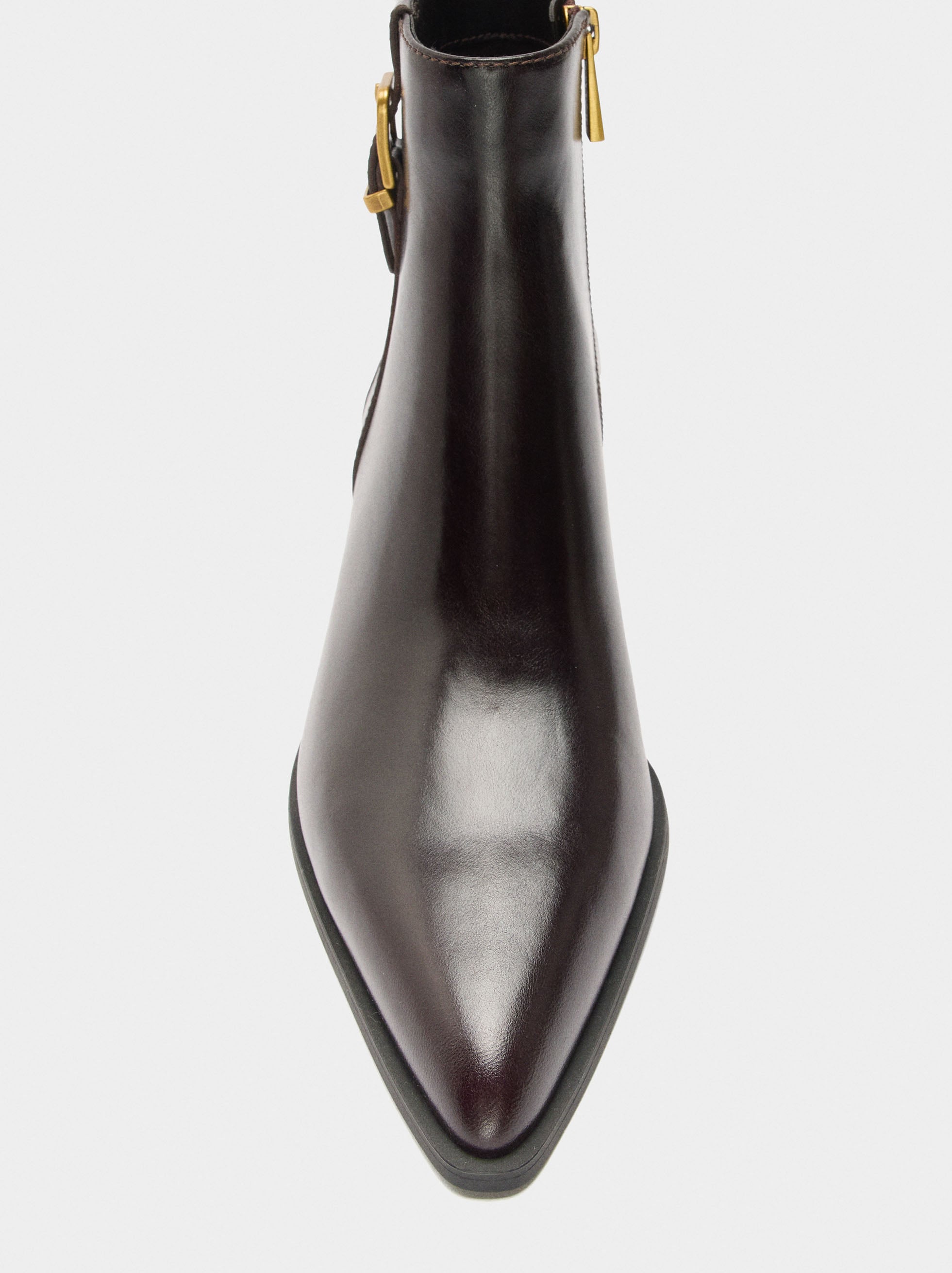 Botines De Piel Con Hebilla