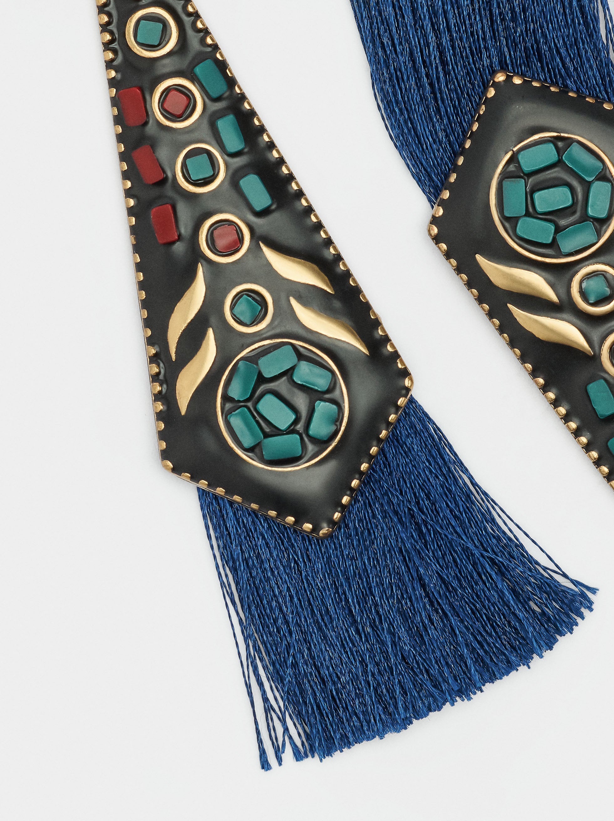 Pendientes Largos Étnicos Con Flecos