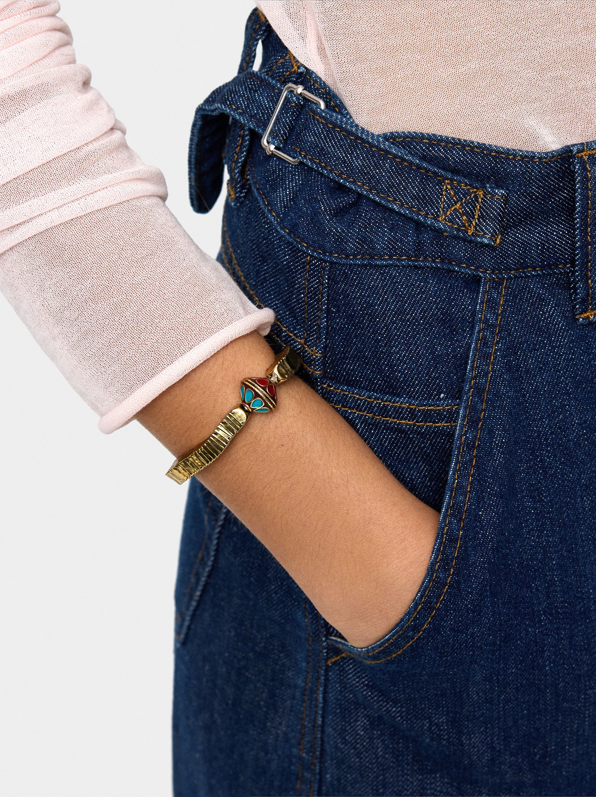 Pulsera Elástica Cuadrada Con Colgante