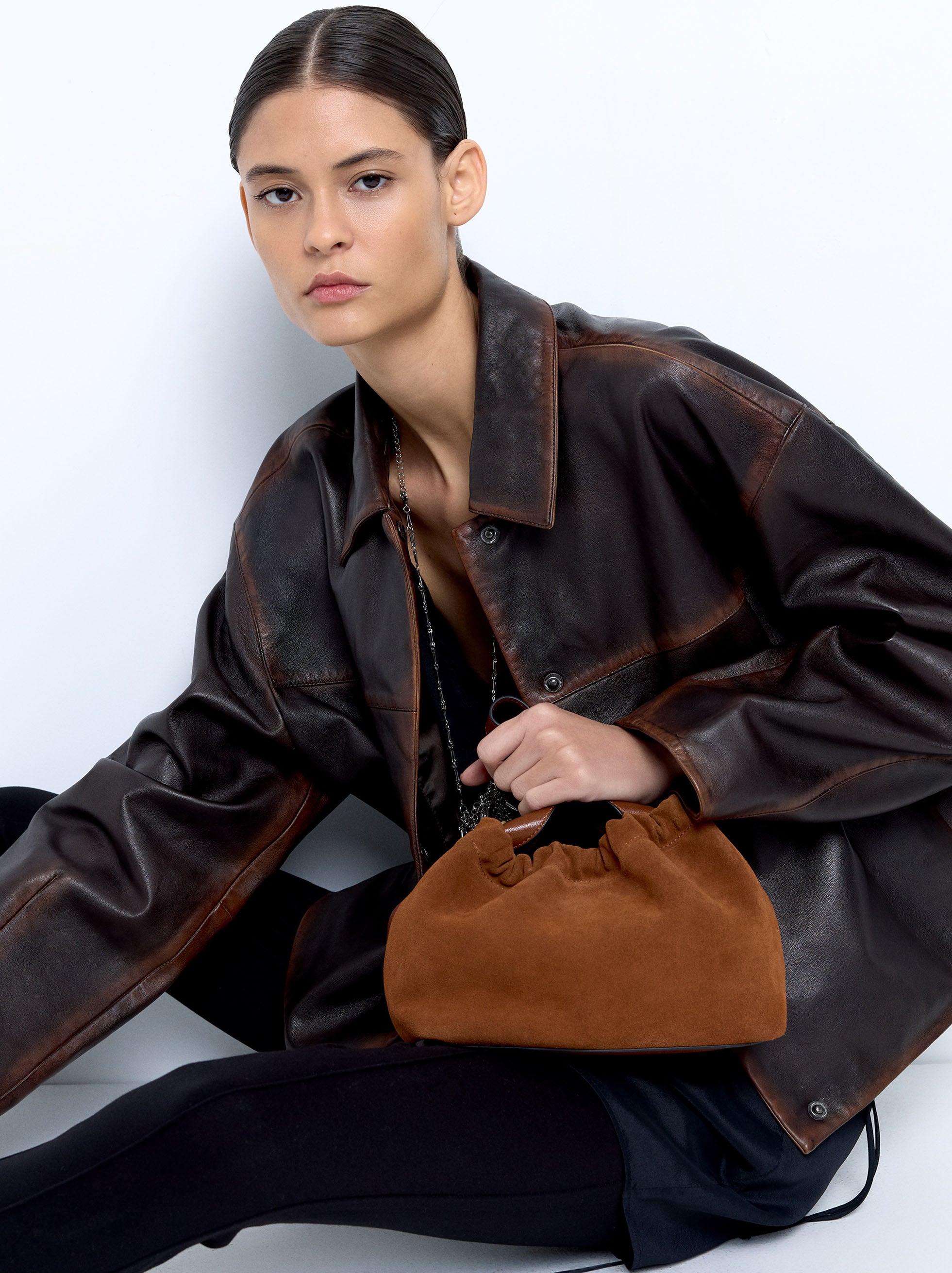 Bolso Bandolera Detalles De Piel