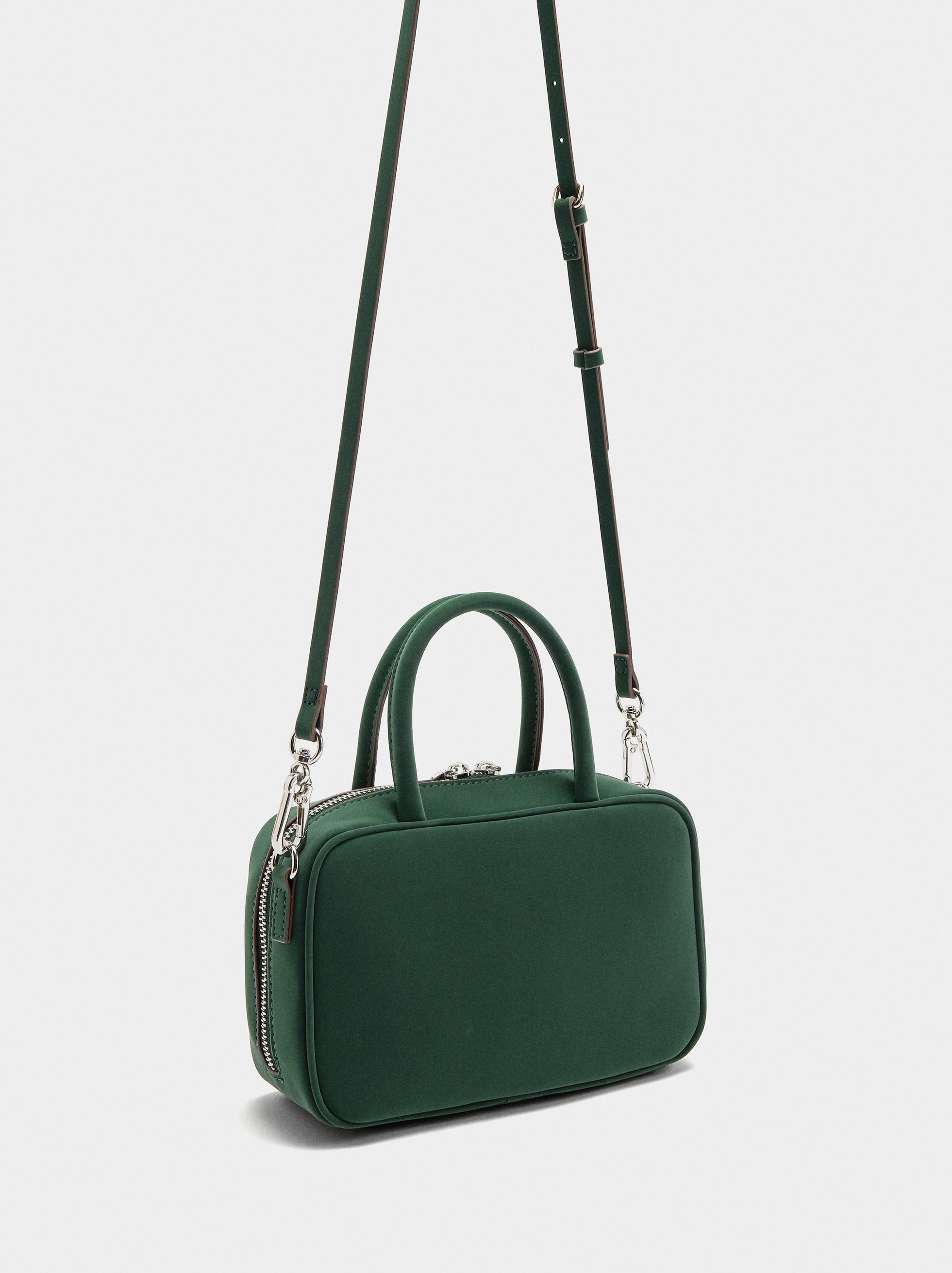 Bolso Bowling De Textura Suave