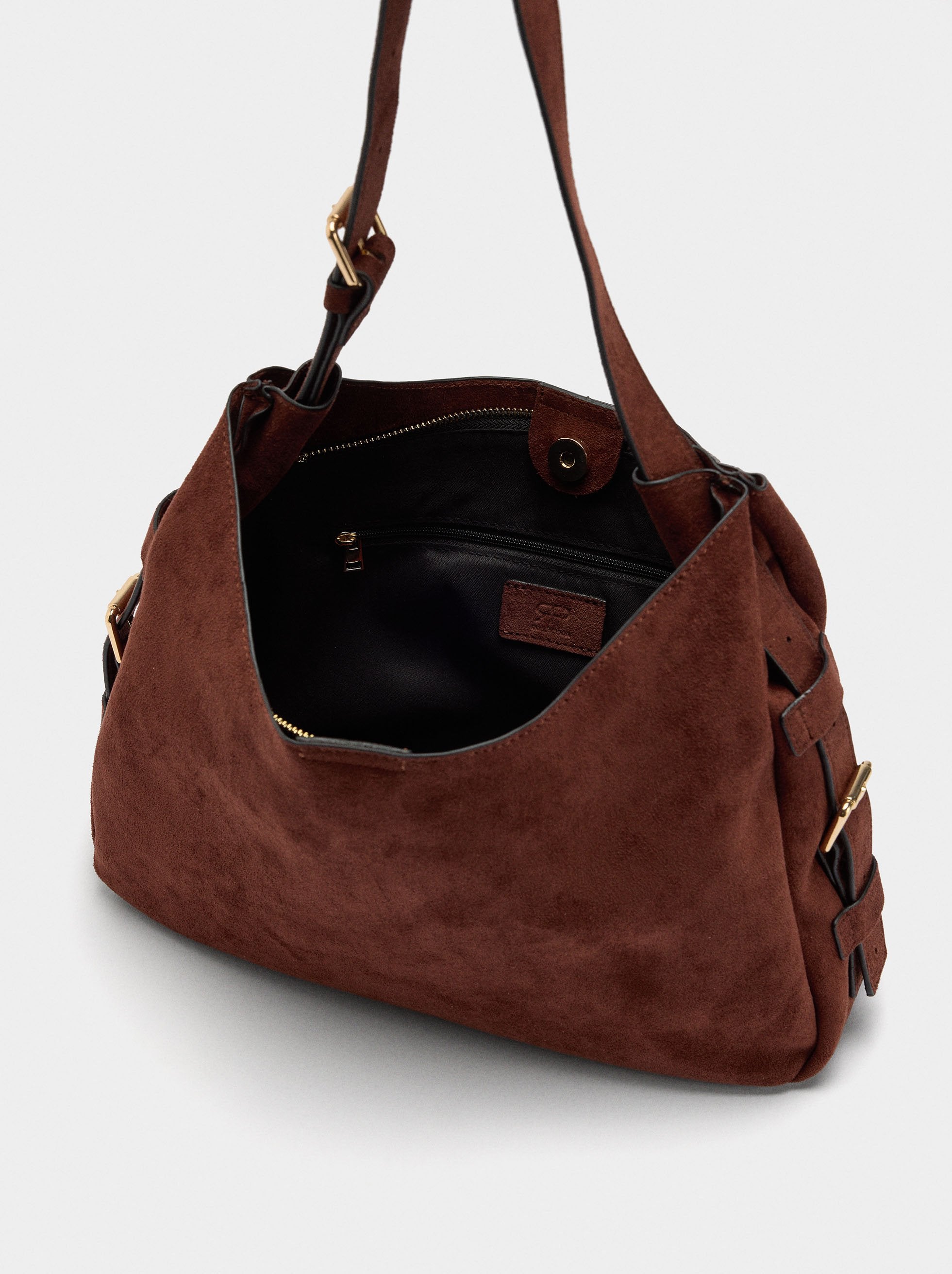 Bolso De Hombro Con Hebillas Laterales
