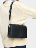Bolso Bandolera Liso Con Solapa