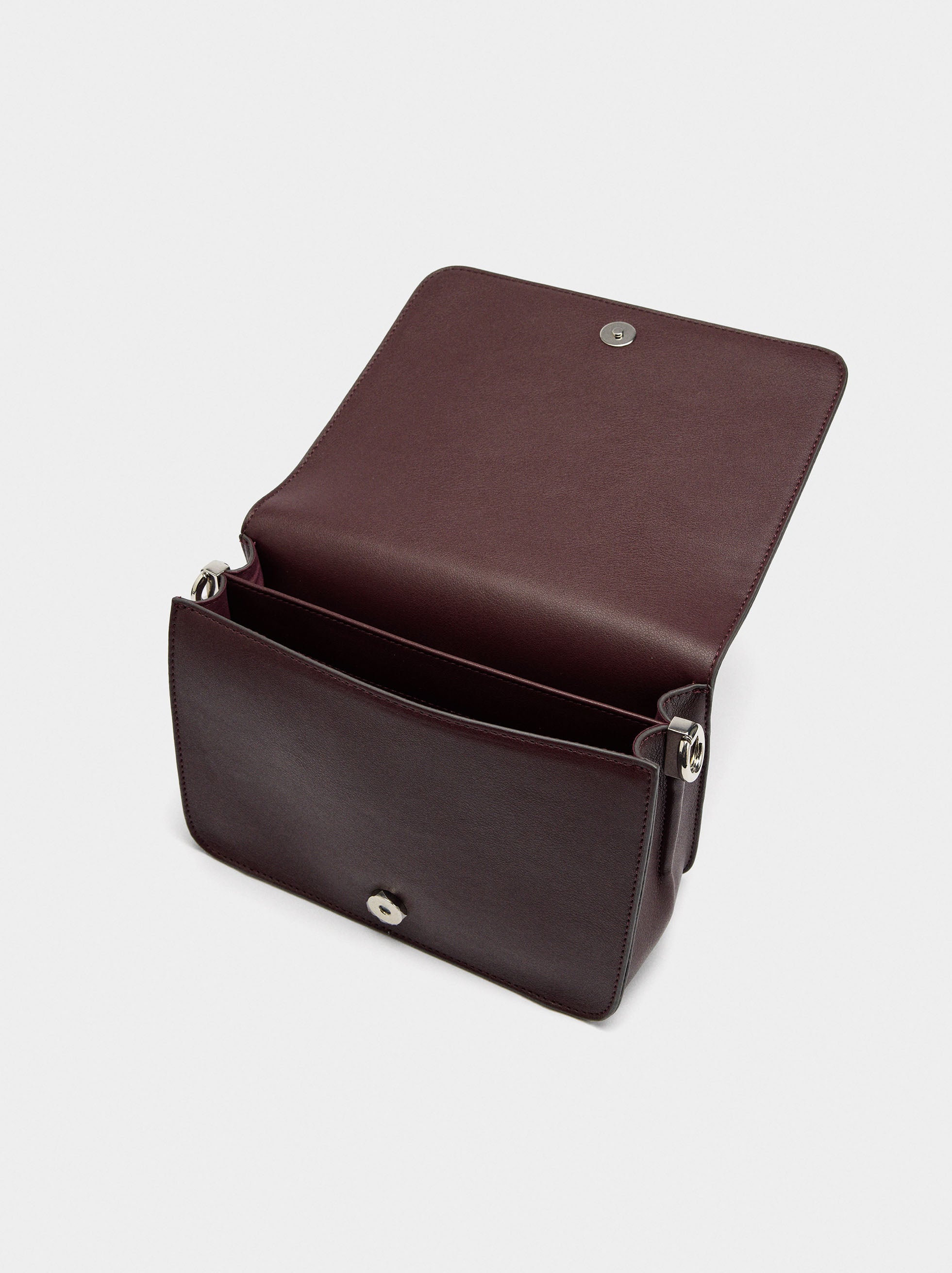 Bolso Bandolera Liso Con Solapa