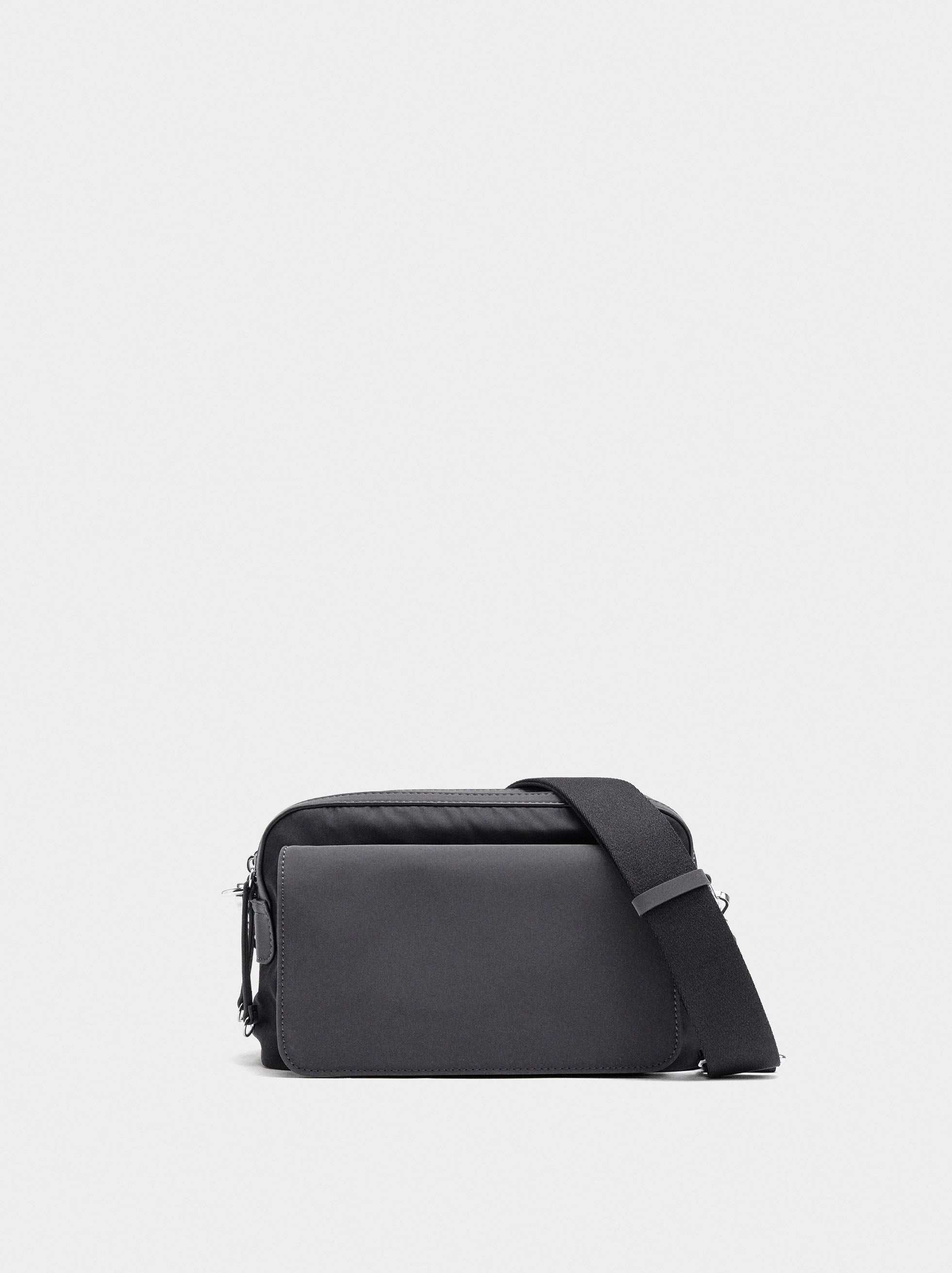 Bolso Bandolera De Nylon Con Solapa