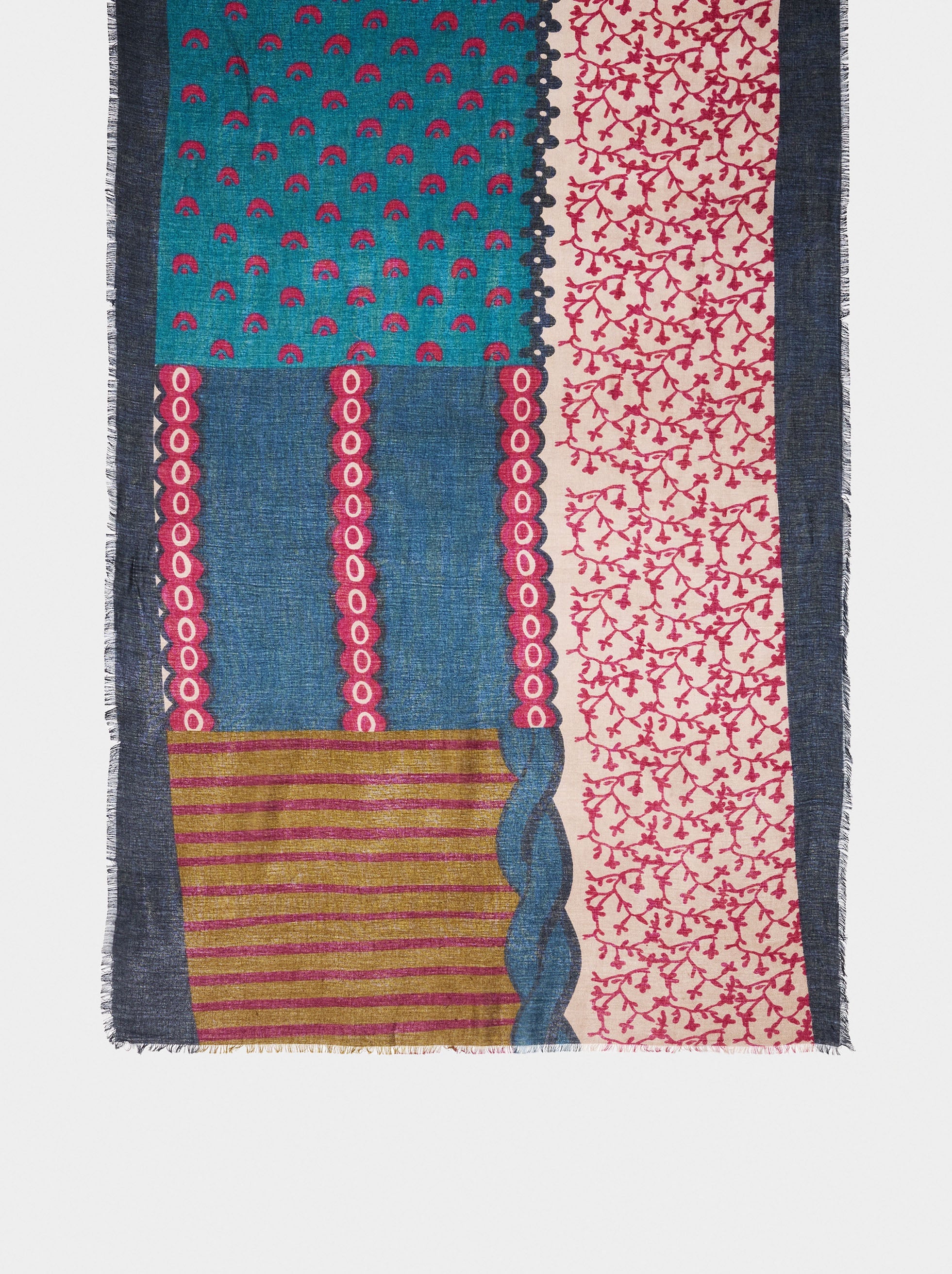 Pañuelo Estampado Con Lã