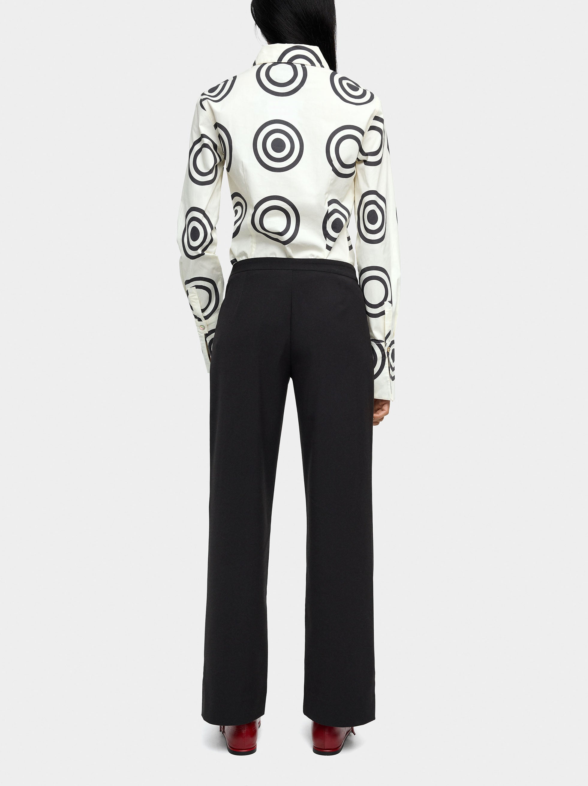 Pantalón Recto Con Ojales