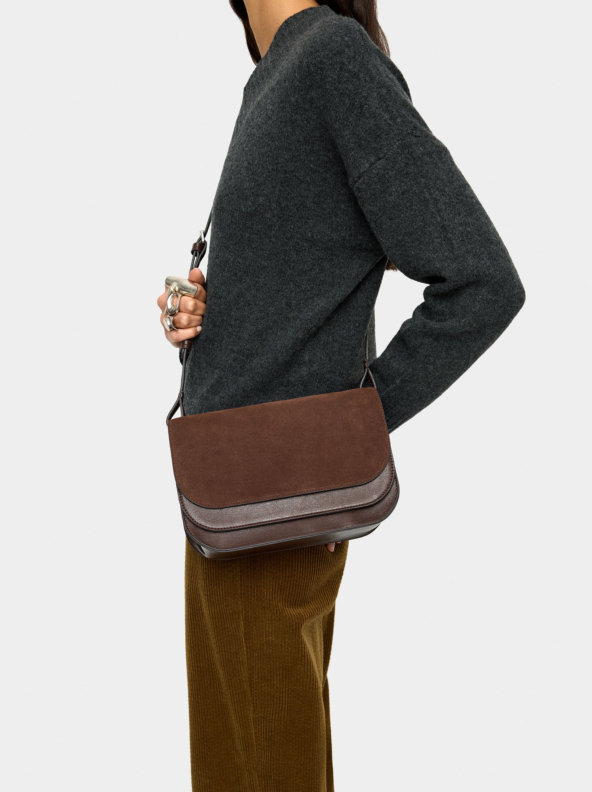 Bolso Bandolera Con Solapa Doble