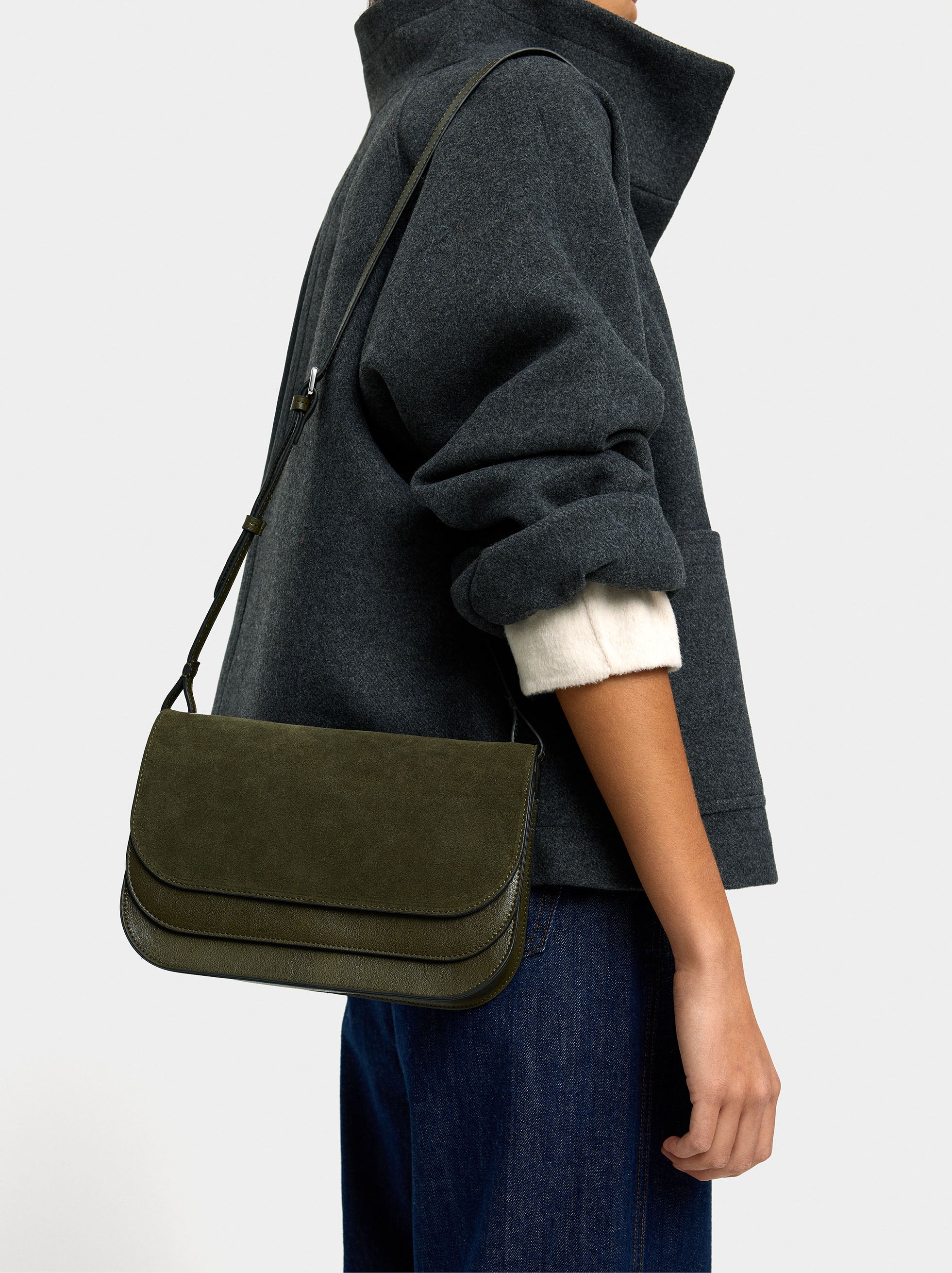 Bolso Bandolera Con Solapa Doble