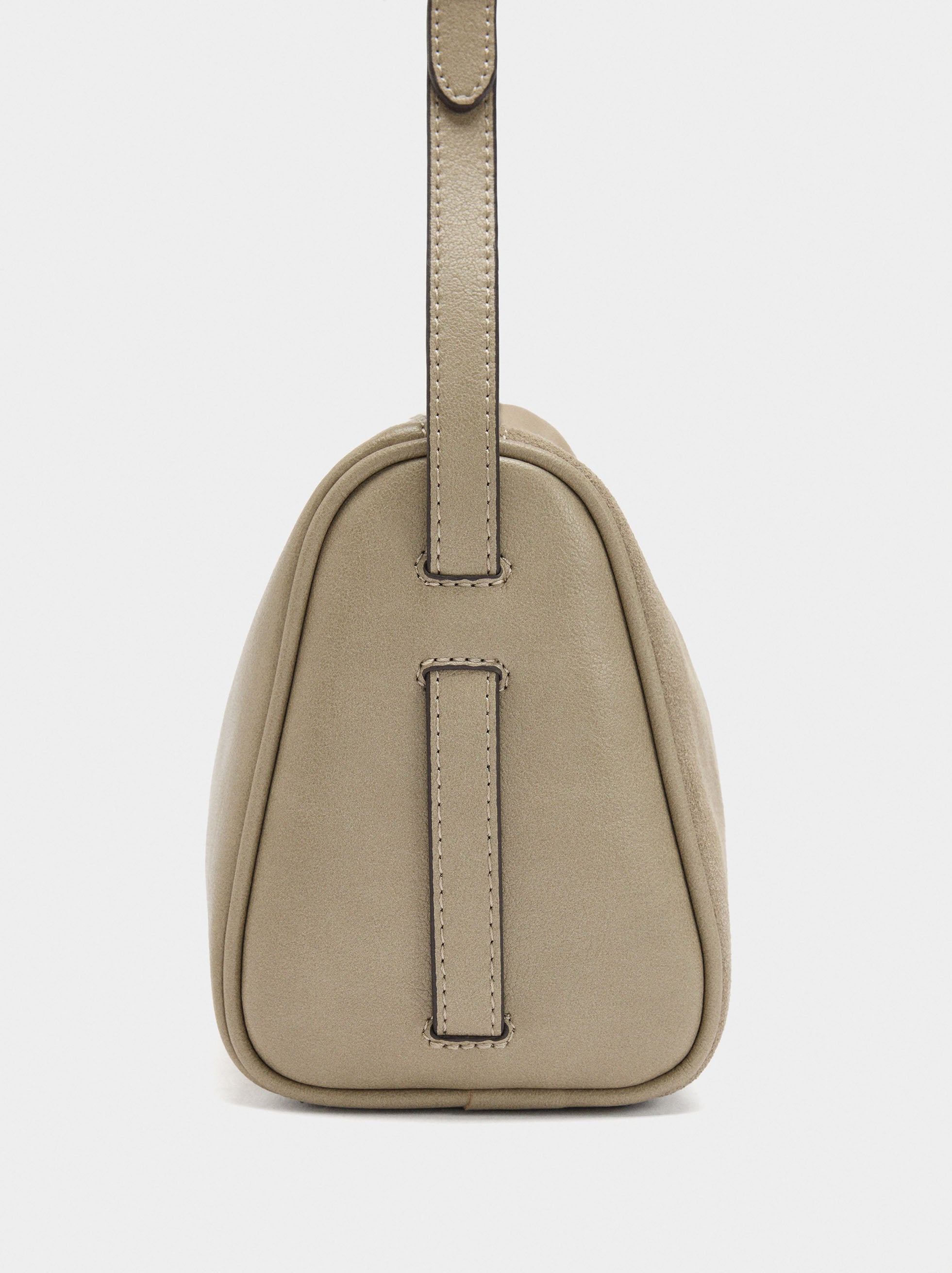 Bolso Bandolera Con Detalles De Piel