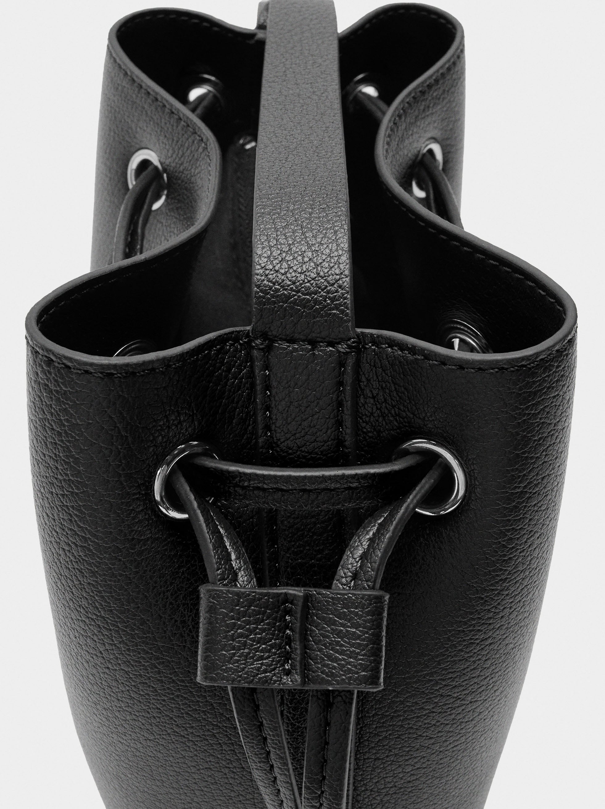 Bolso Bandolera Con Cordón