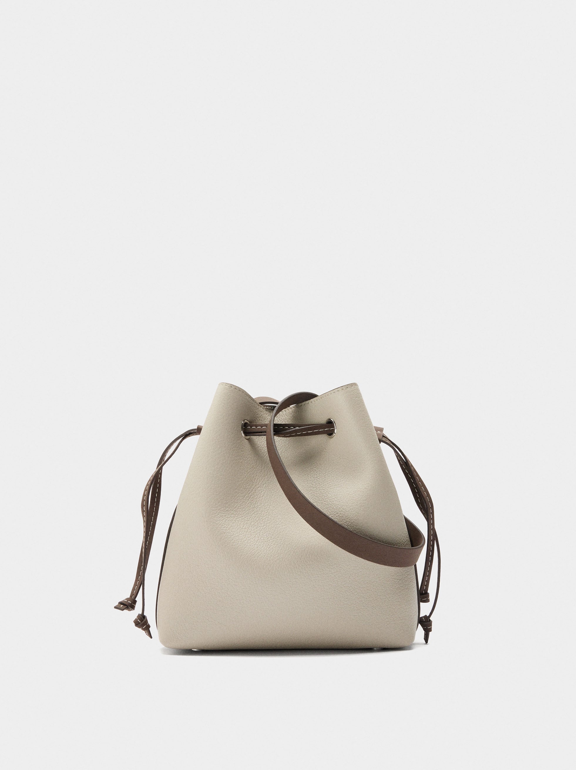 Bolso Bandolera Con Cordón