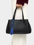 Bolso Tote Liso Con Colgante